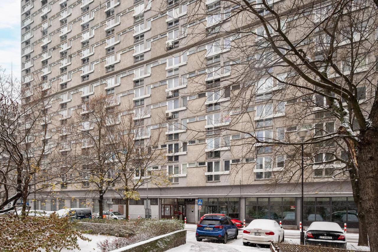 Metro Swietokrzyska Comfort Apartment *