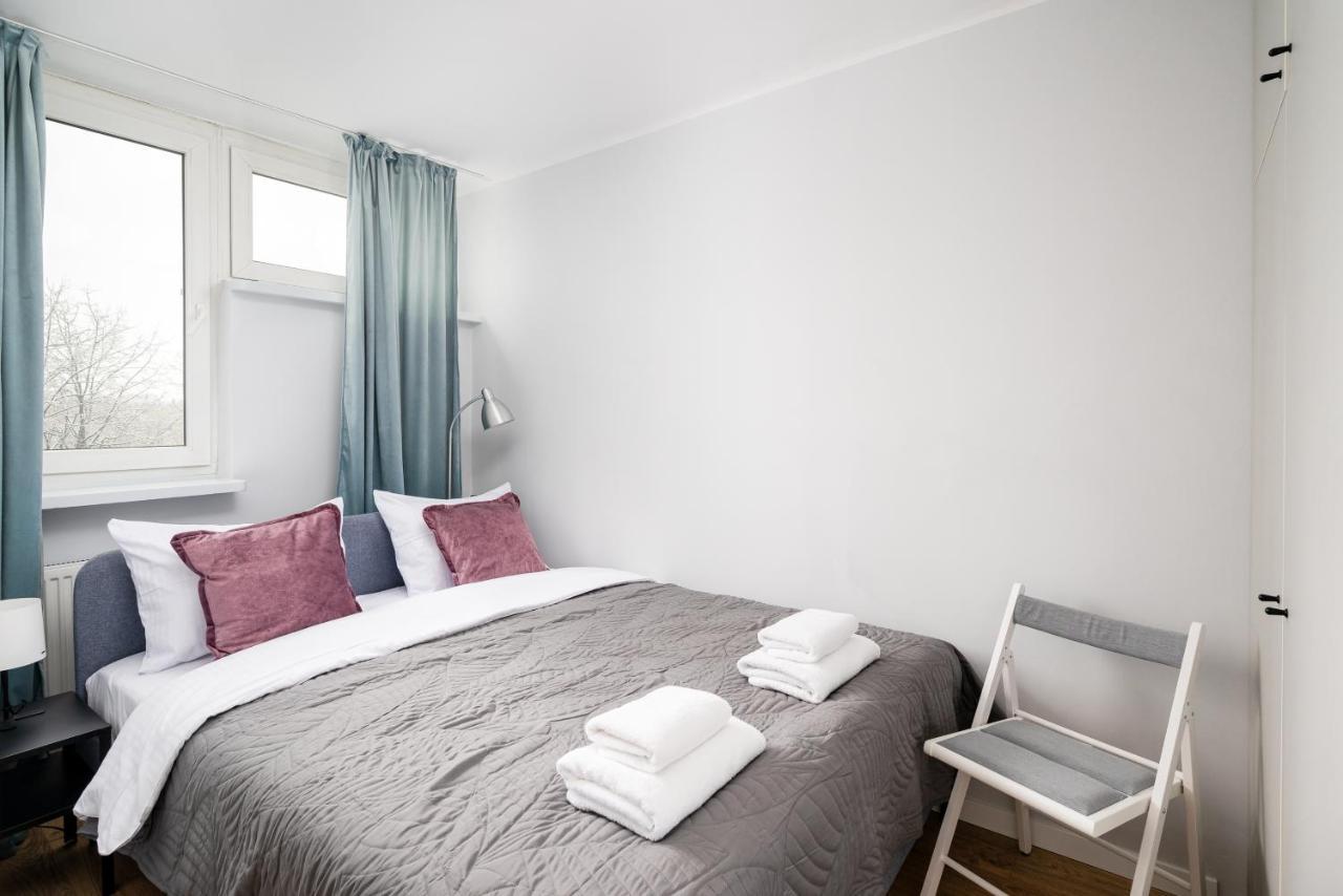 Metro Swietokrzyska Comfort Apartment Warsaw