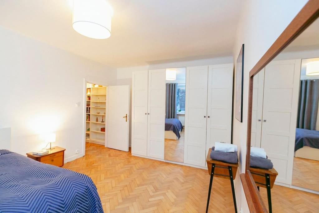 Bright And Elegant In The Area! Apartment Warschau