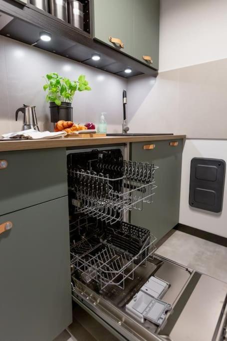 Apartment Comfy Place In The Heart Of Warsaw. Biz&travel.