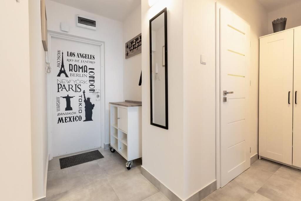 Apartment Comfy Place In The Heart Of Warsaw. Biz&travel.
