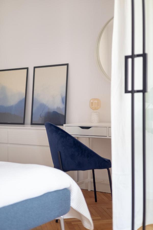 Designer In The Apartament Warszawa
