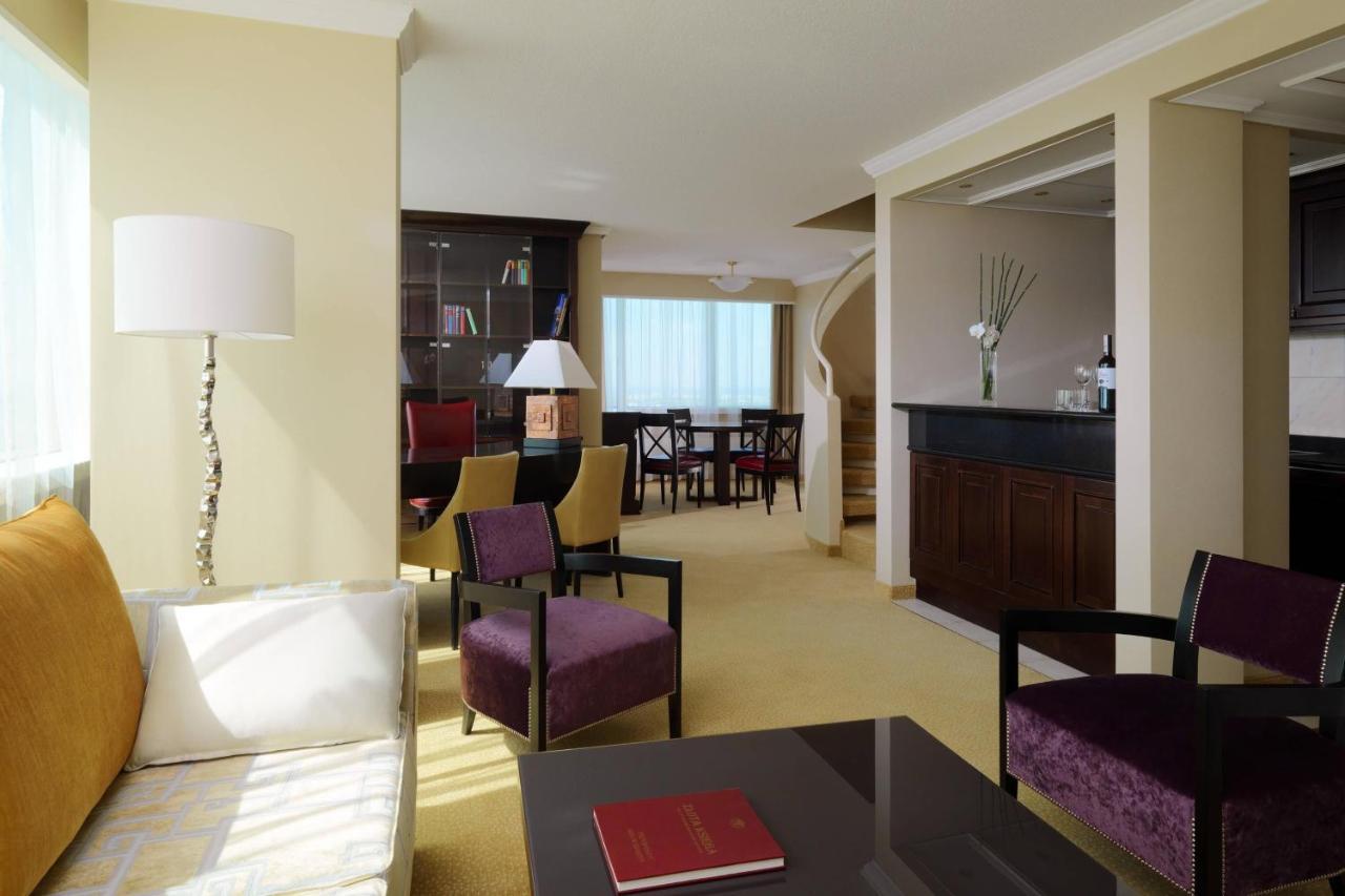 Hotel Presidential