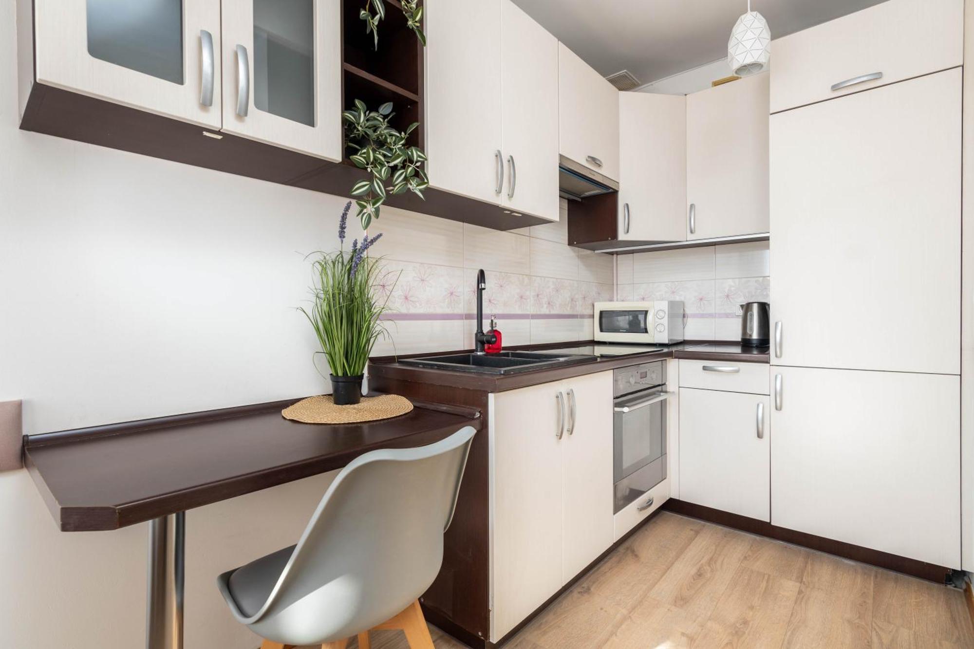 Jonagold Metro Raclawicka Apartment Warsaw