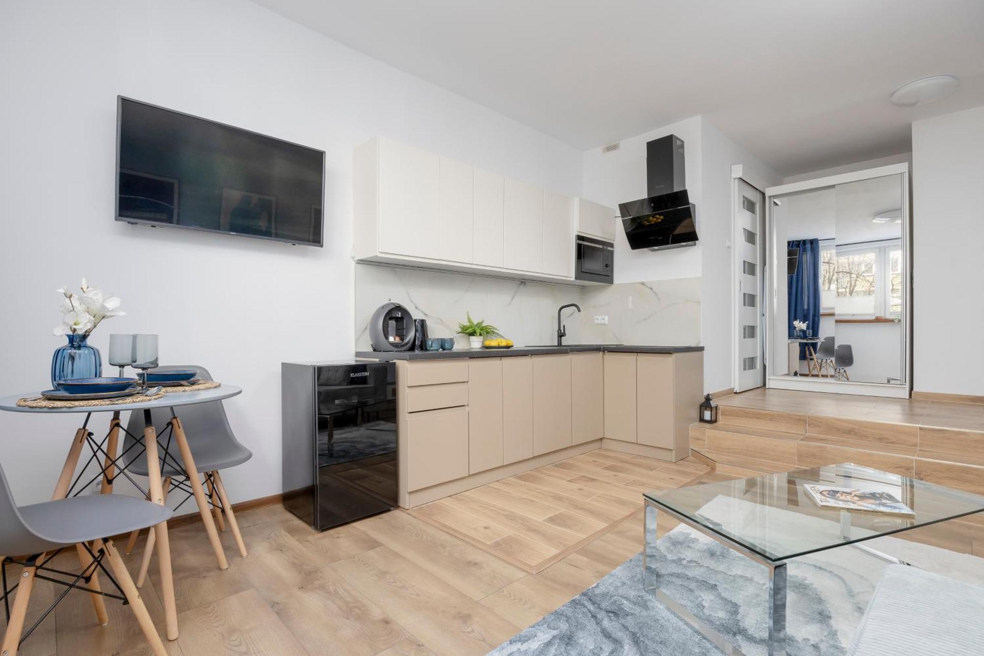 Studio Downtown By Renters *