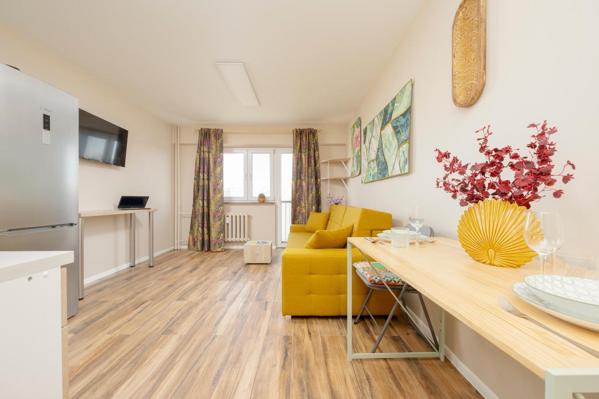 Modern Zoliborz By Renters Warschau