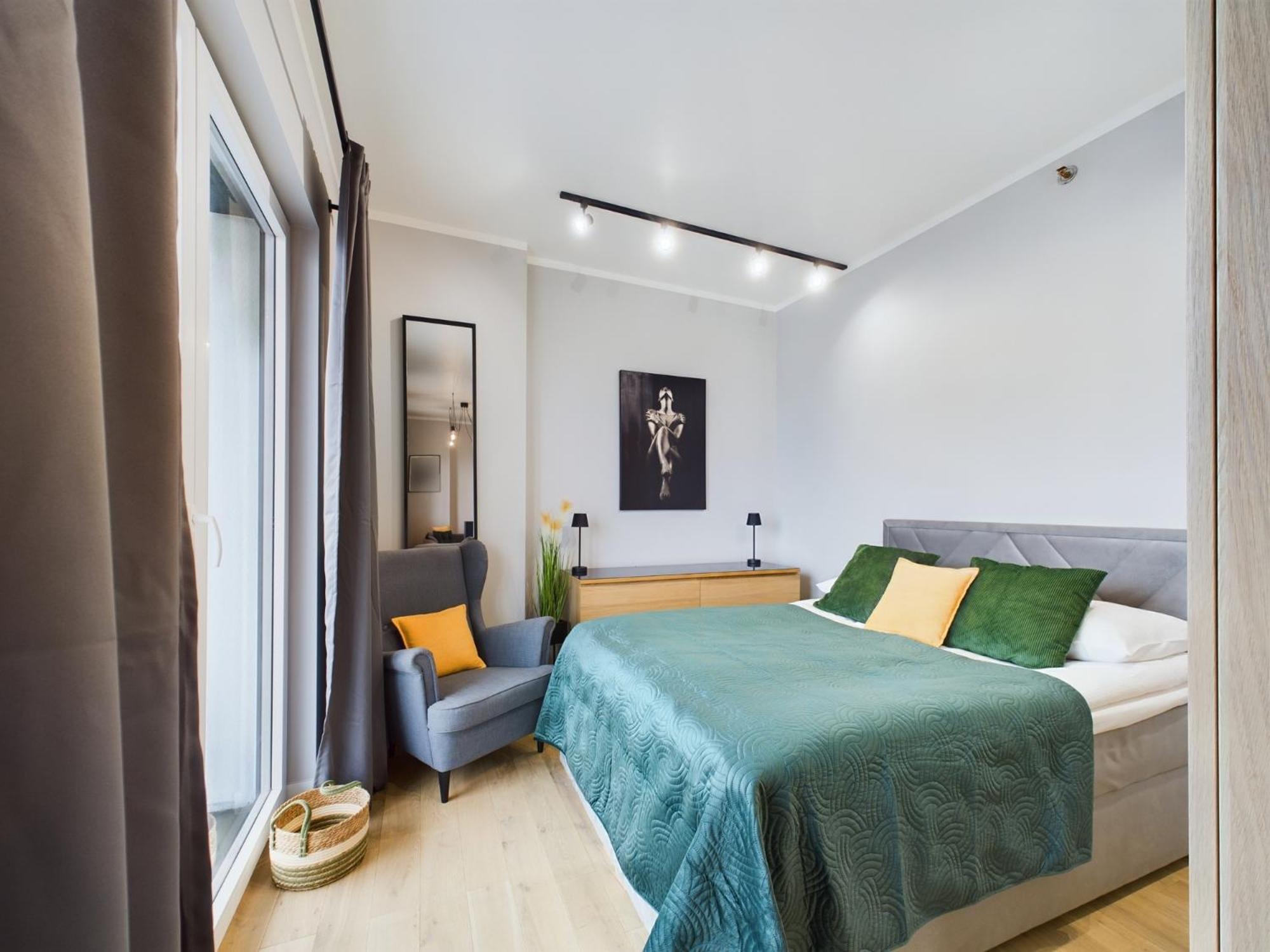 Exceptional Business By Renters *
