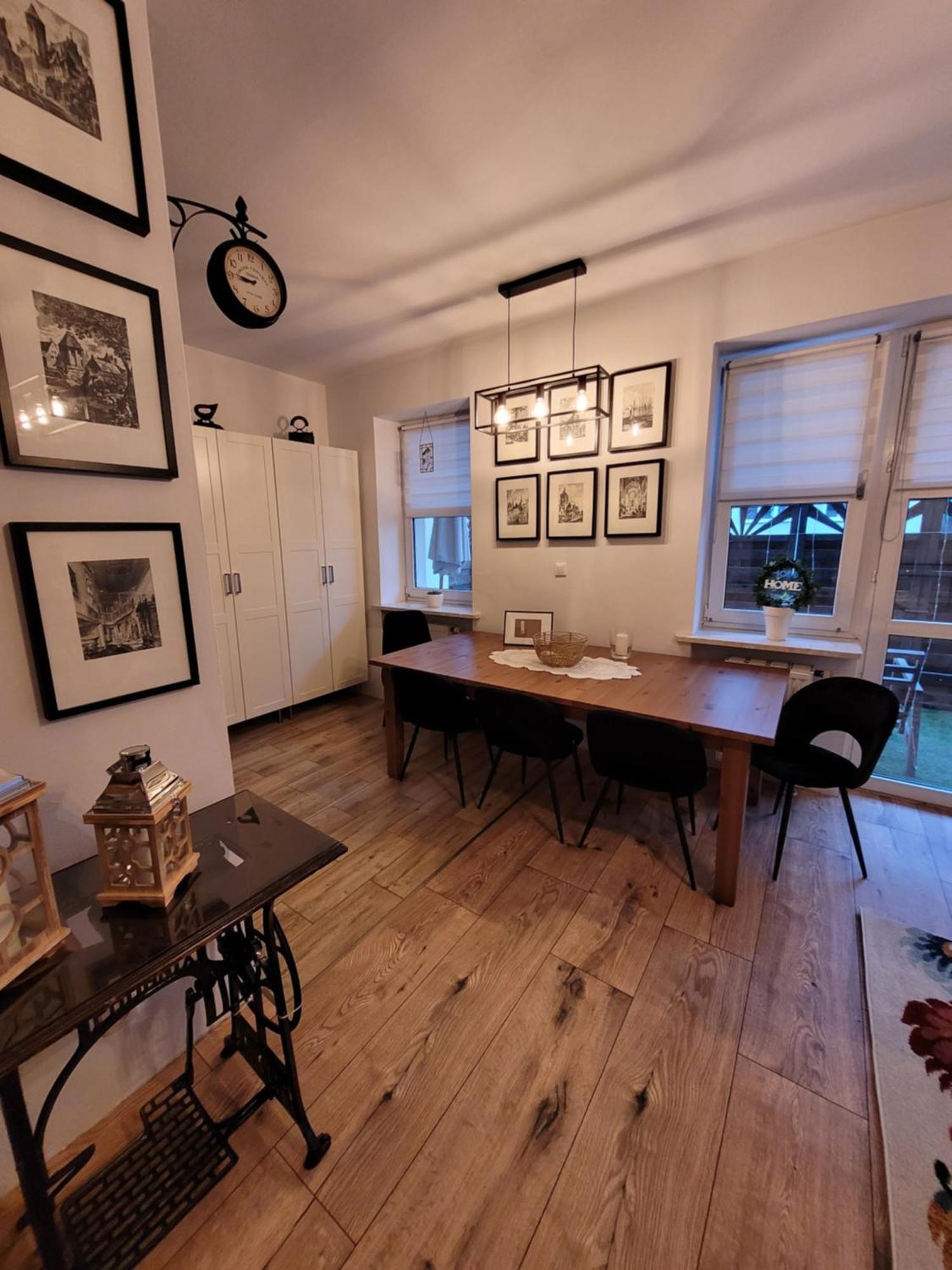Apartament Czerwone Maki Apartment
