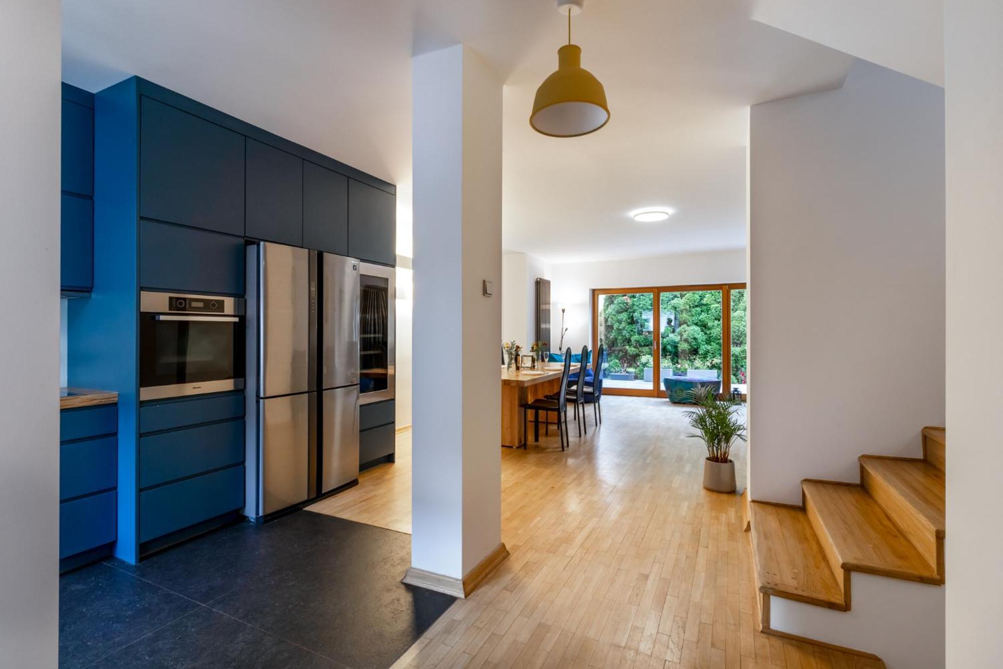Huge Luxury House - 6 Floors-6 Bedrooms- Center
