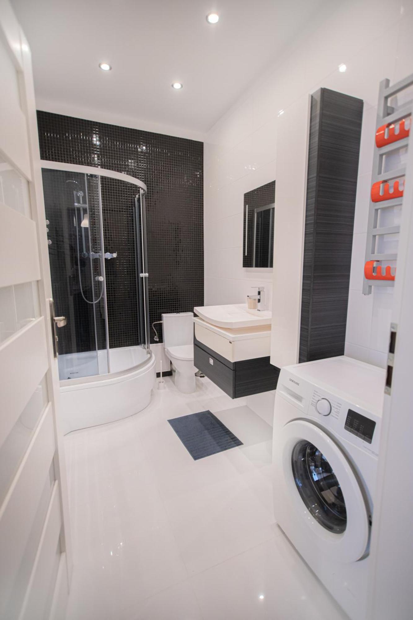 Poznanska Apartment. Great Location. Center