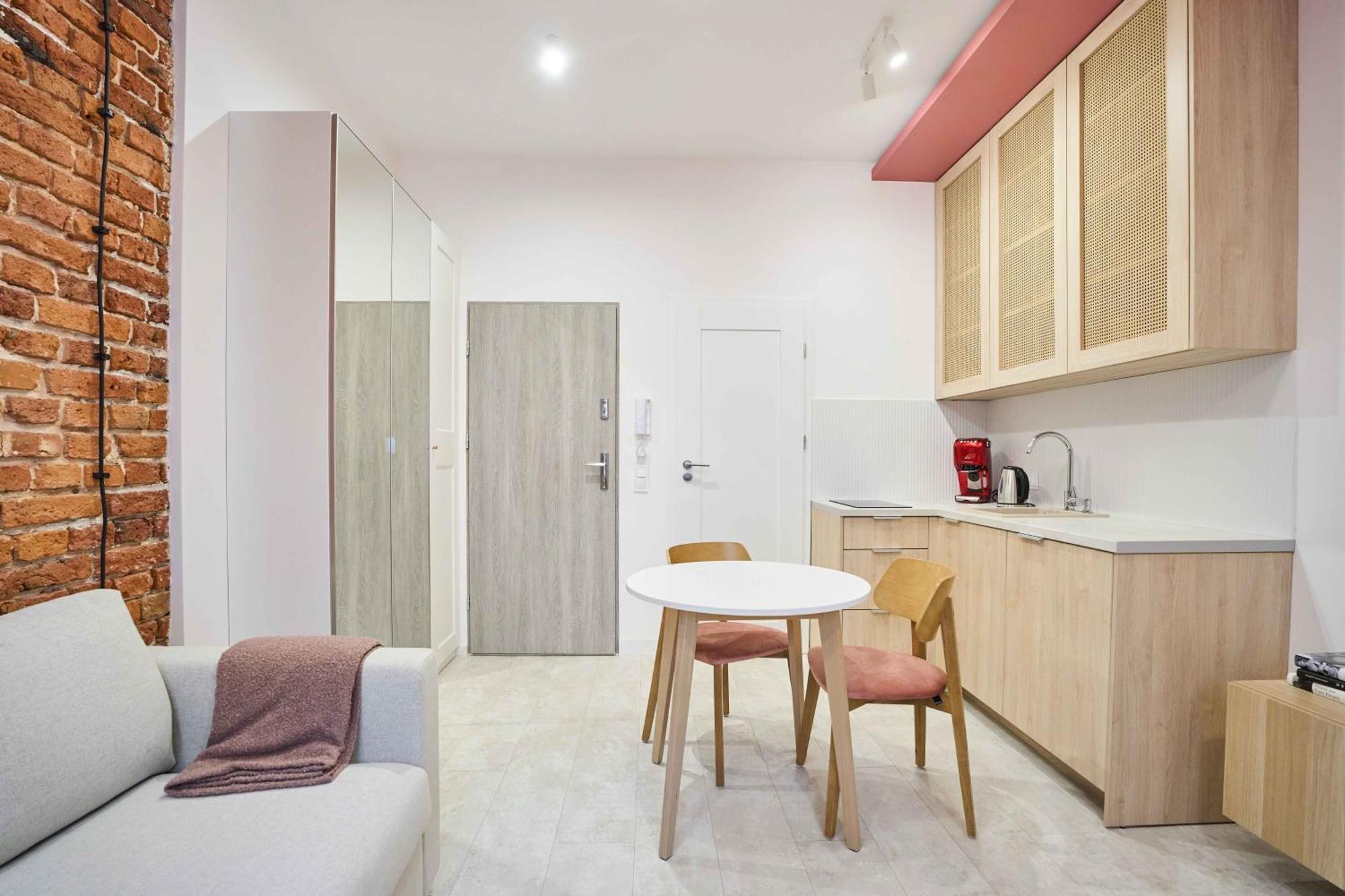 Concierge Soho Studio Apartment