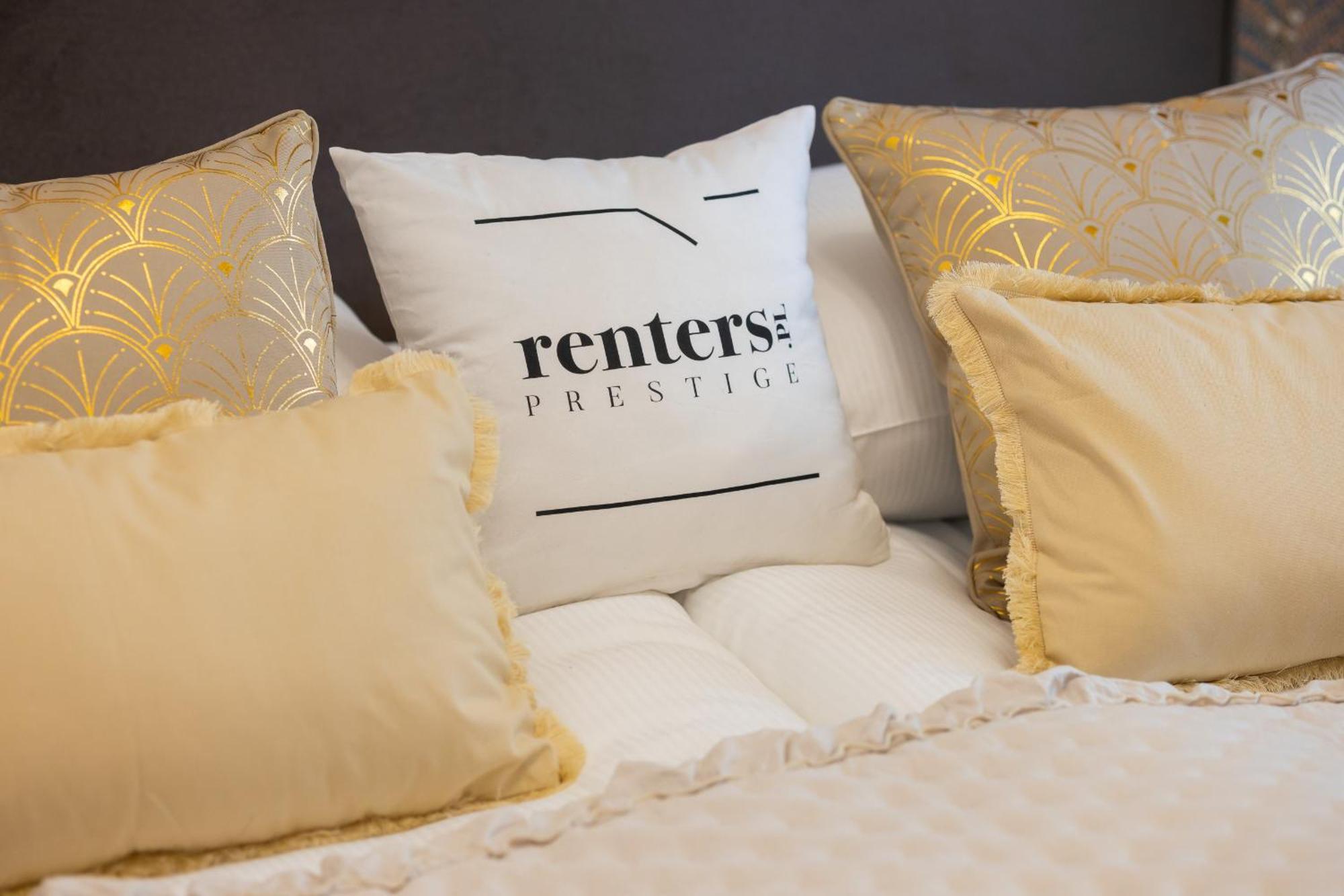 Lux Grzybowska With Parking By Renters Prestige Warszawa