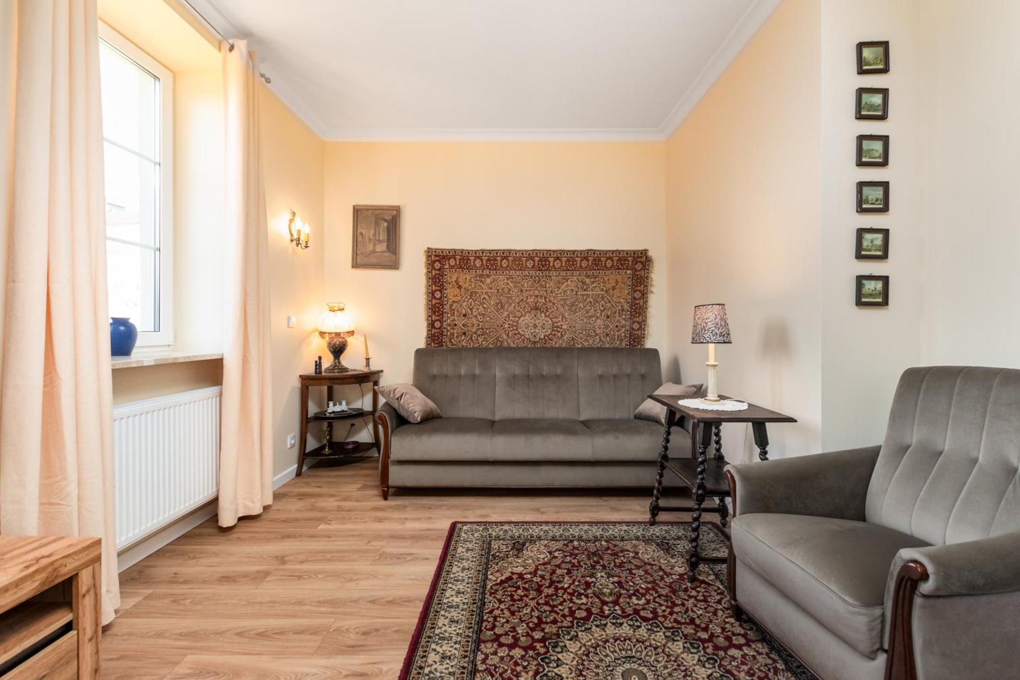 Apartment Kozia 5 By Homeprime Warsaw