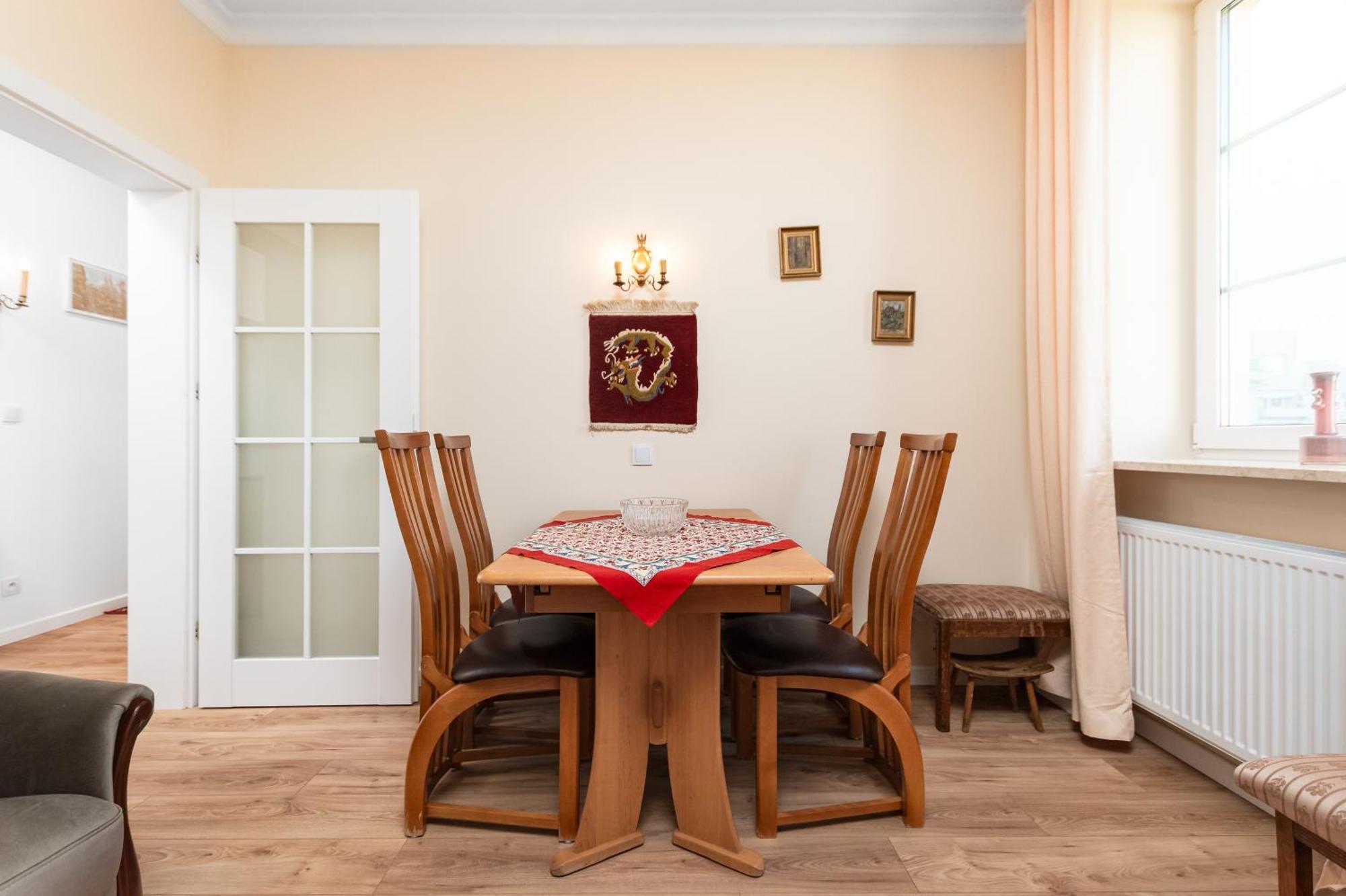 Kozia 5 By Homeprime Apartment Warsaw