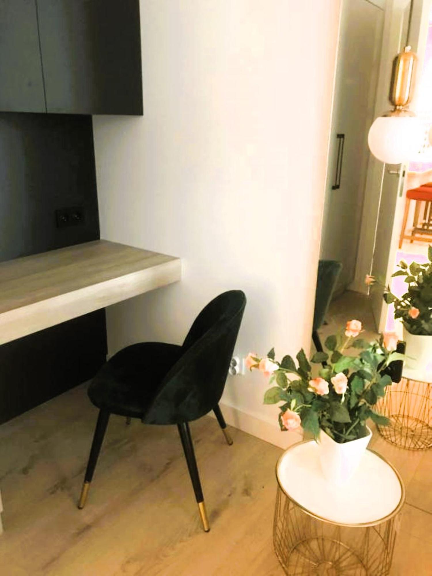 Bliska Wola Garaz Expo Apartament