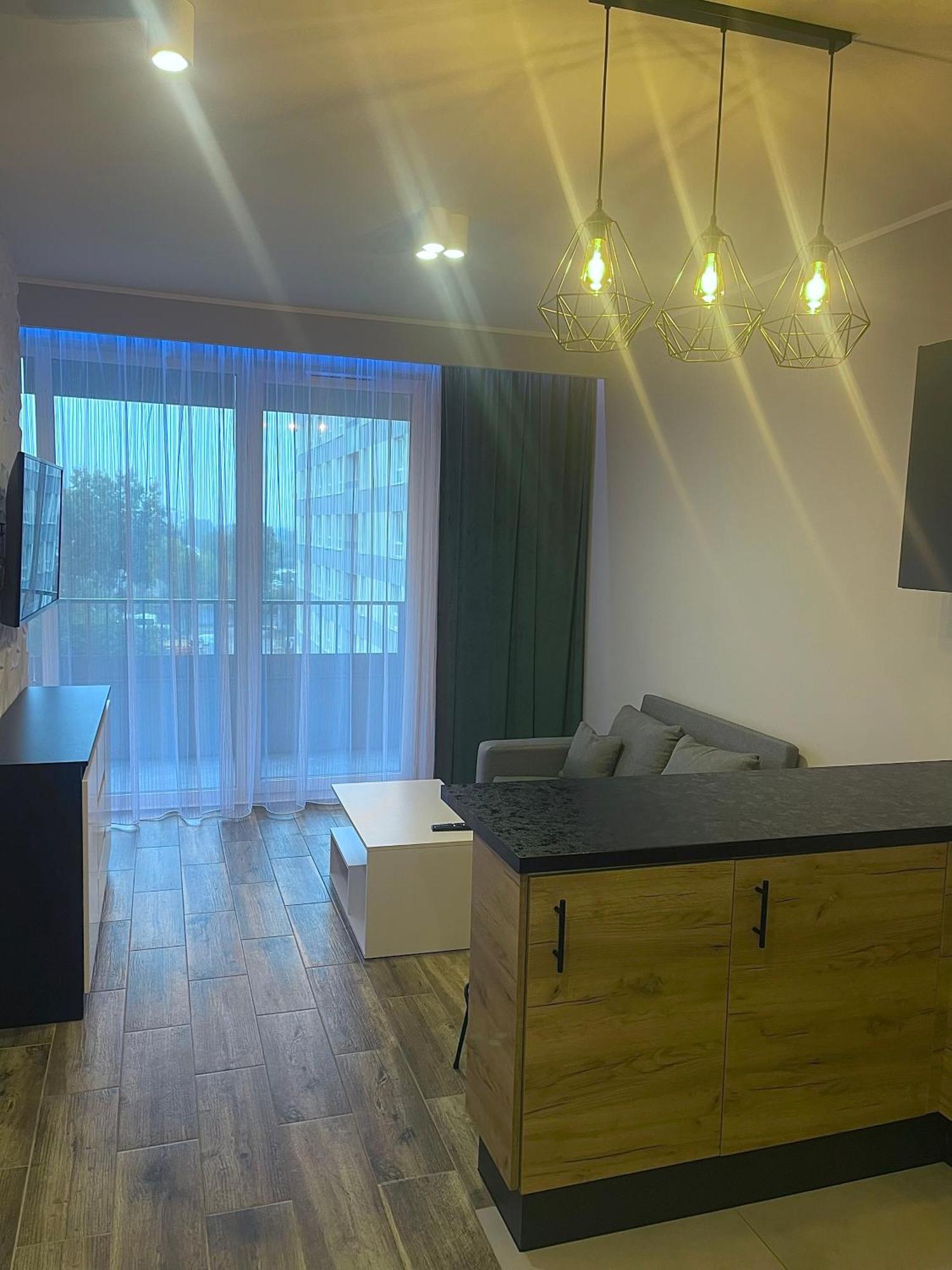 Komputerowa 8 Okecie Apartamento Varsóvia