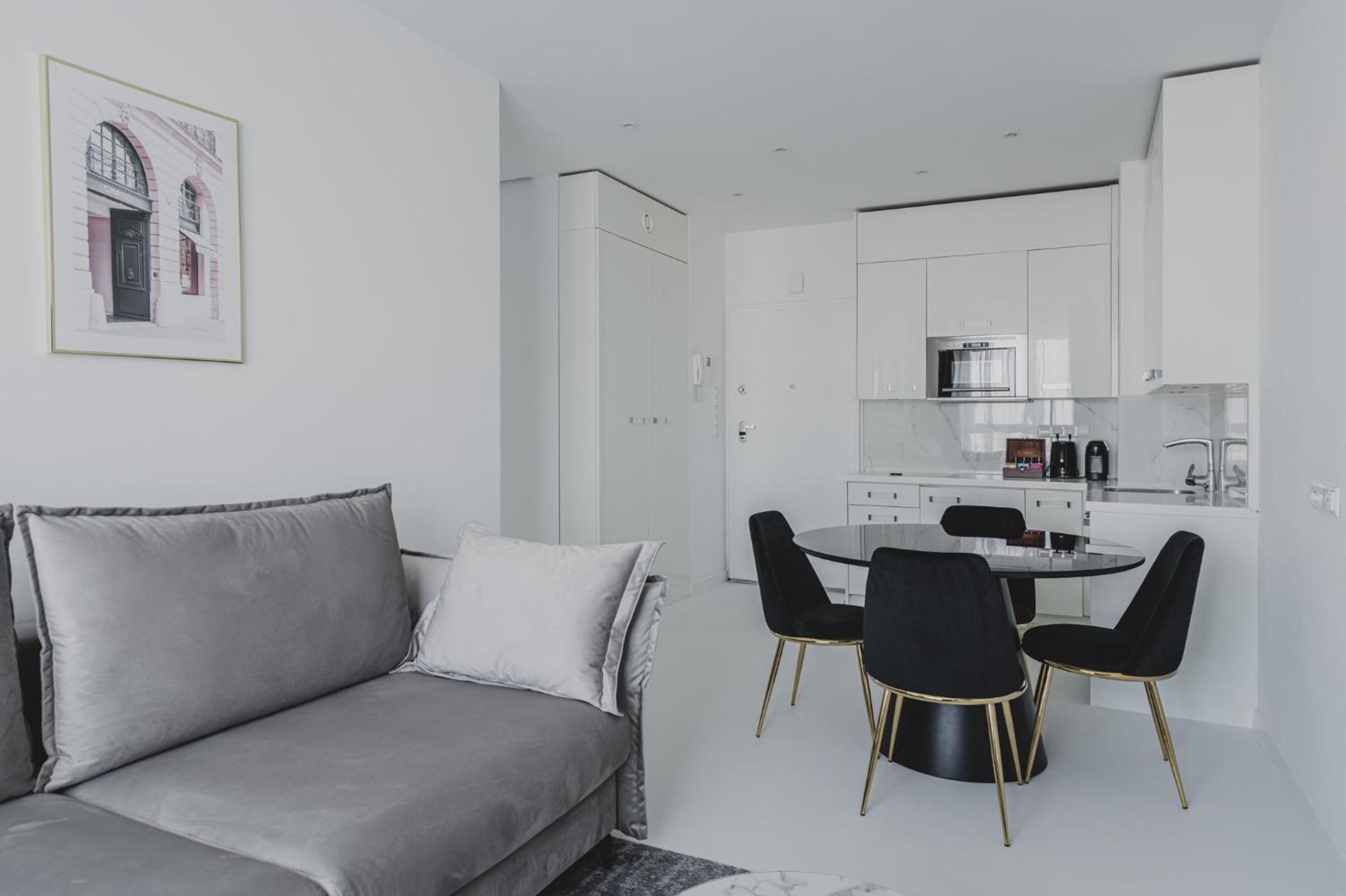 Platinum Towers J&k Apartment Warsaw