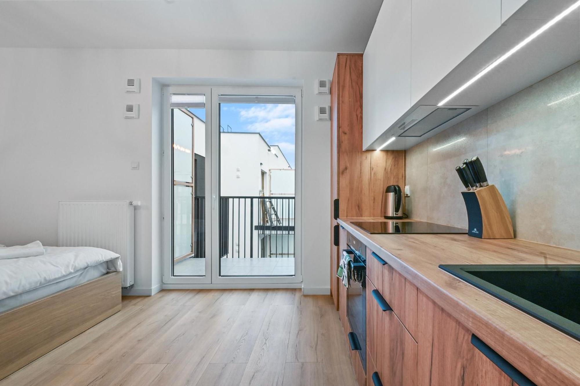 Stylish Studio. Free Parking. Warsaw
