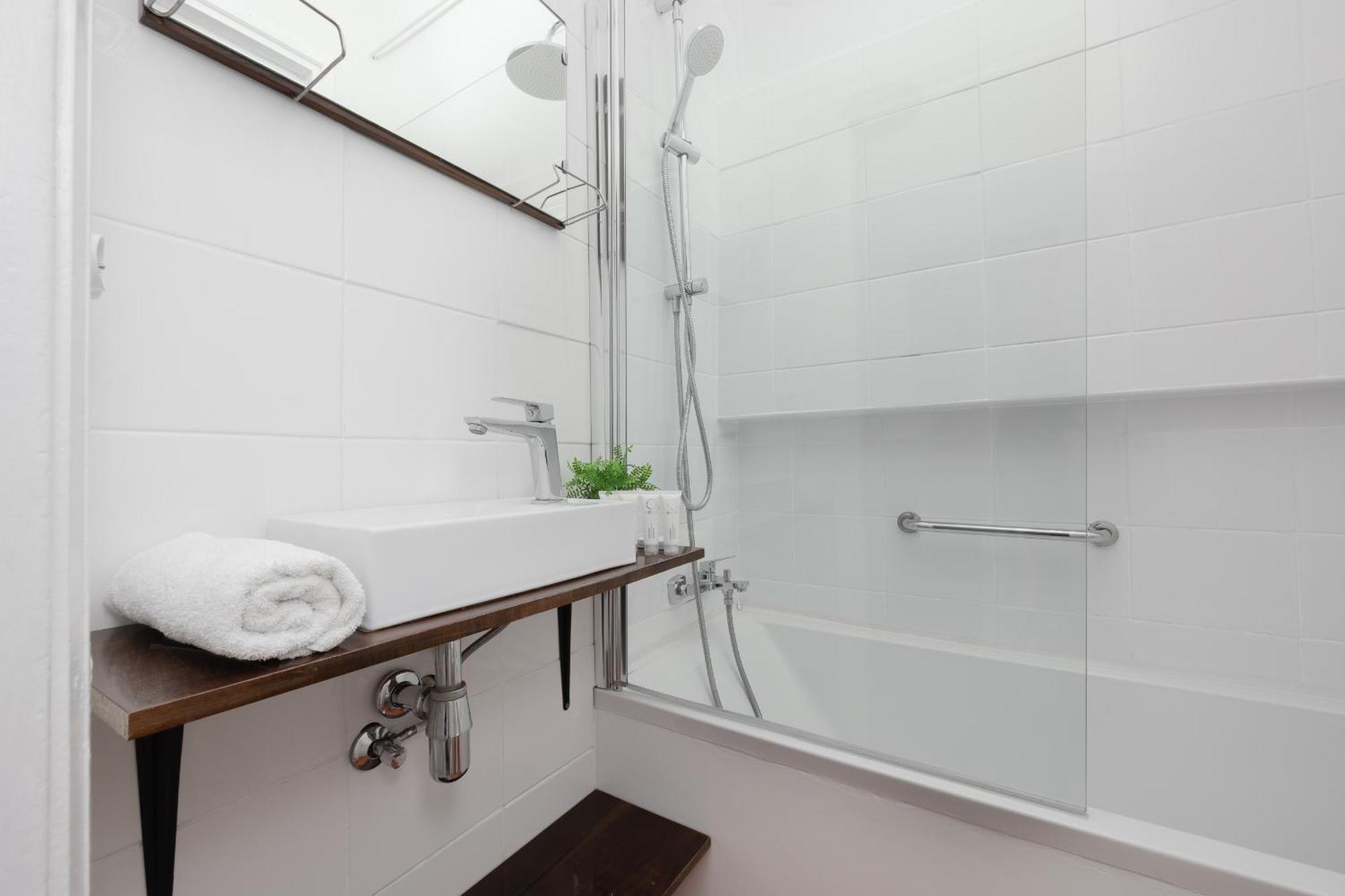 Spacious Vintage 1930's Inspired By Renters * Warsaw