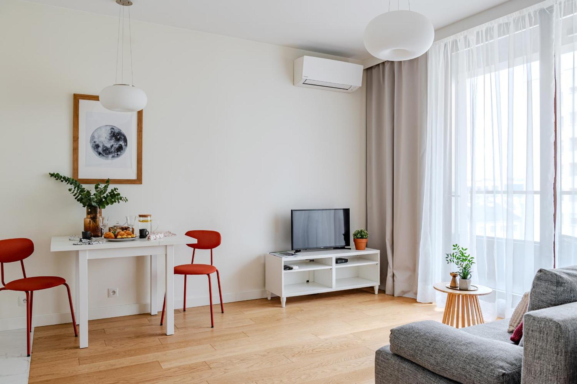 Apartment Powoli:komfortowe, Jasne,klima Warsaw