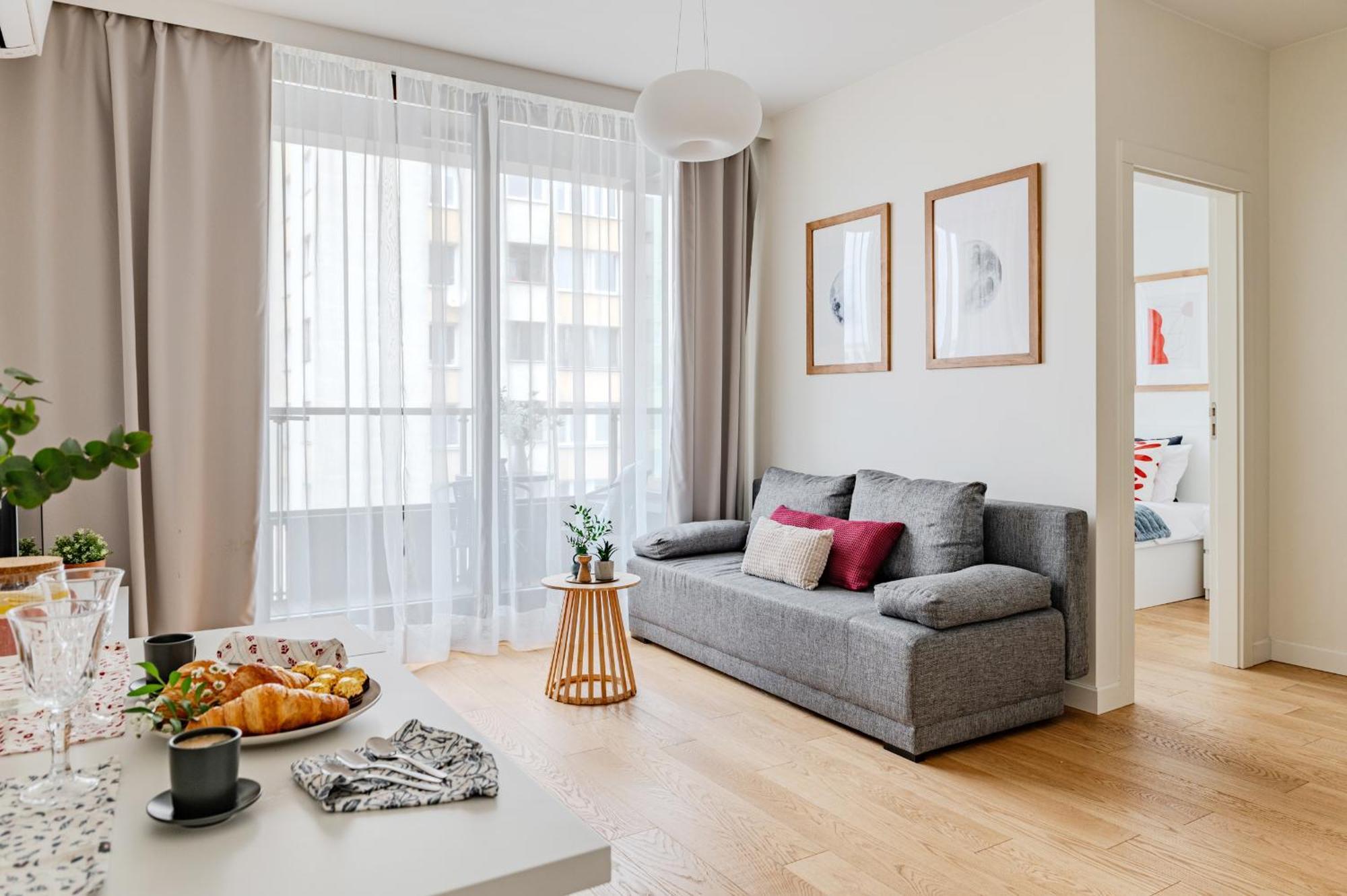 Apartment Powoli:komfortowe, Jasne,klima Warsaw