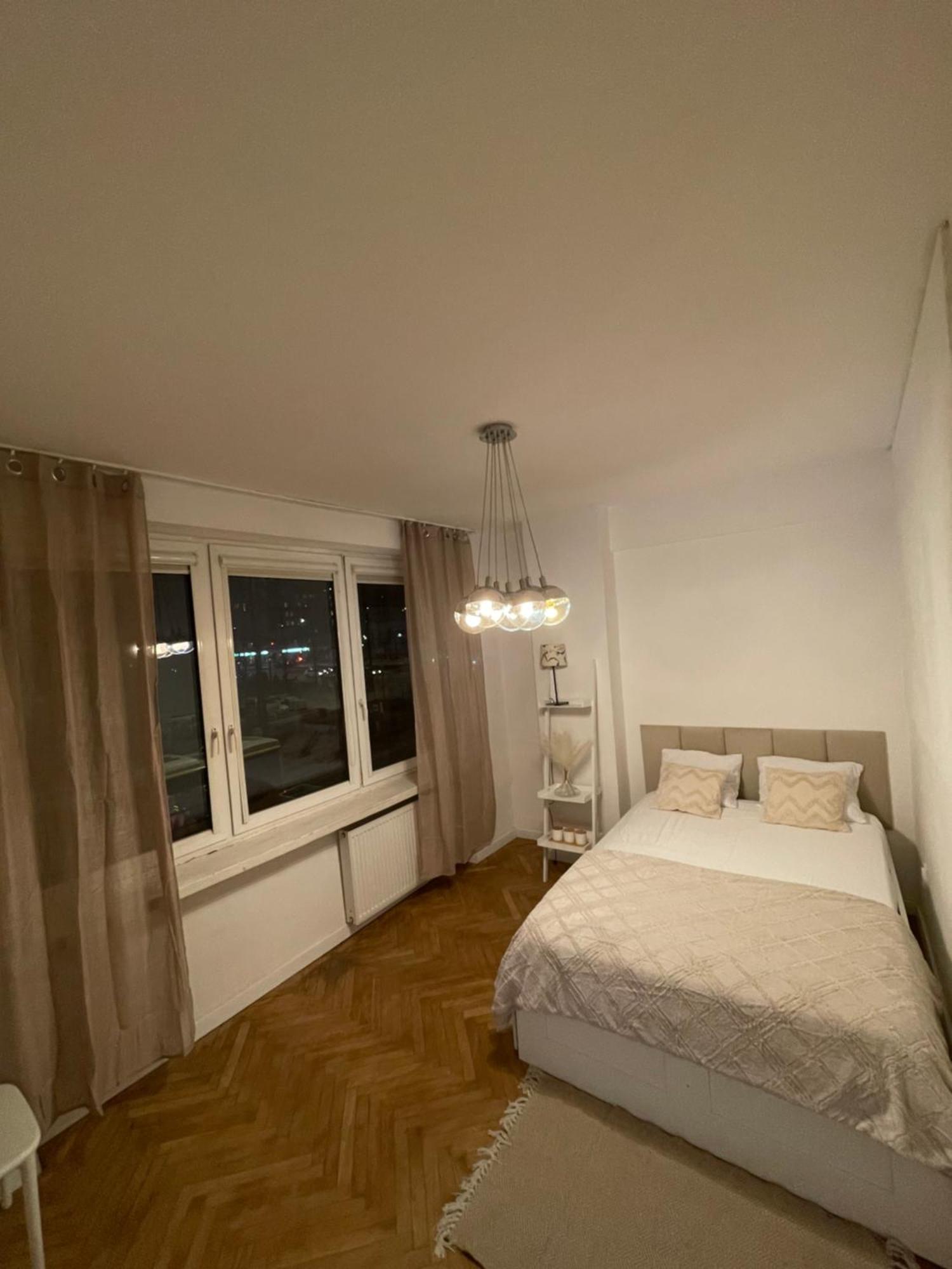 Plac Unii Lubelskiej Apartment Warsaw