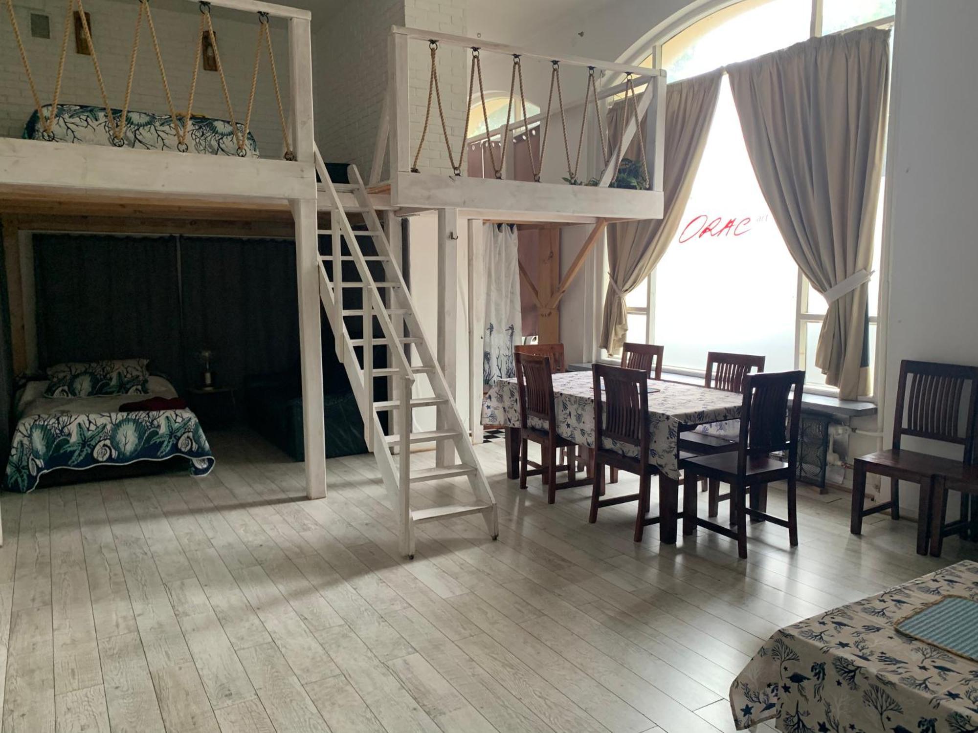 Amazing Art Loft / Centrum/ Free Parking