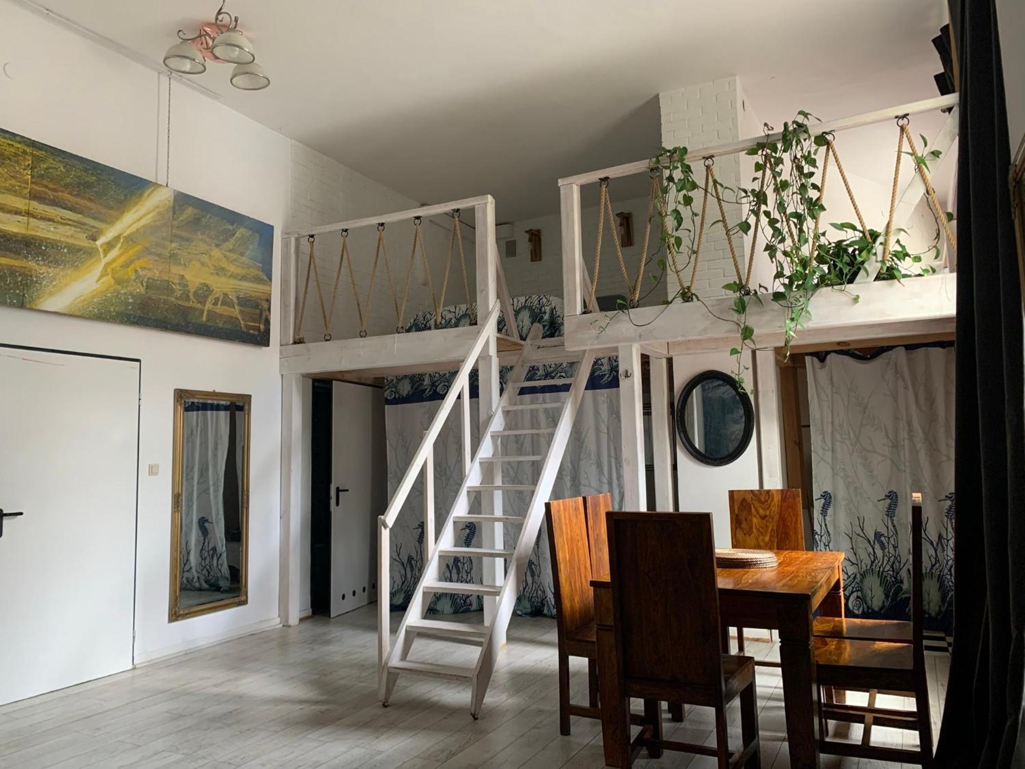 Apartment Amazing Art Loft / Centrum/ Free Parking *