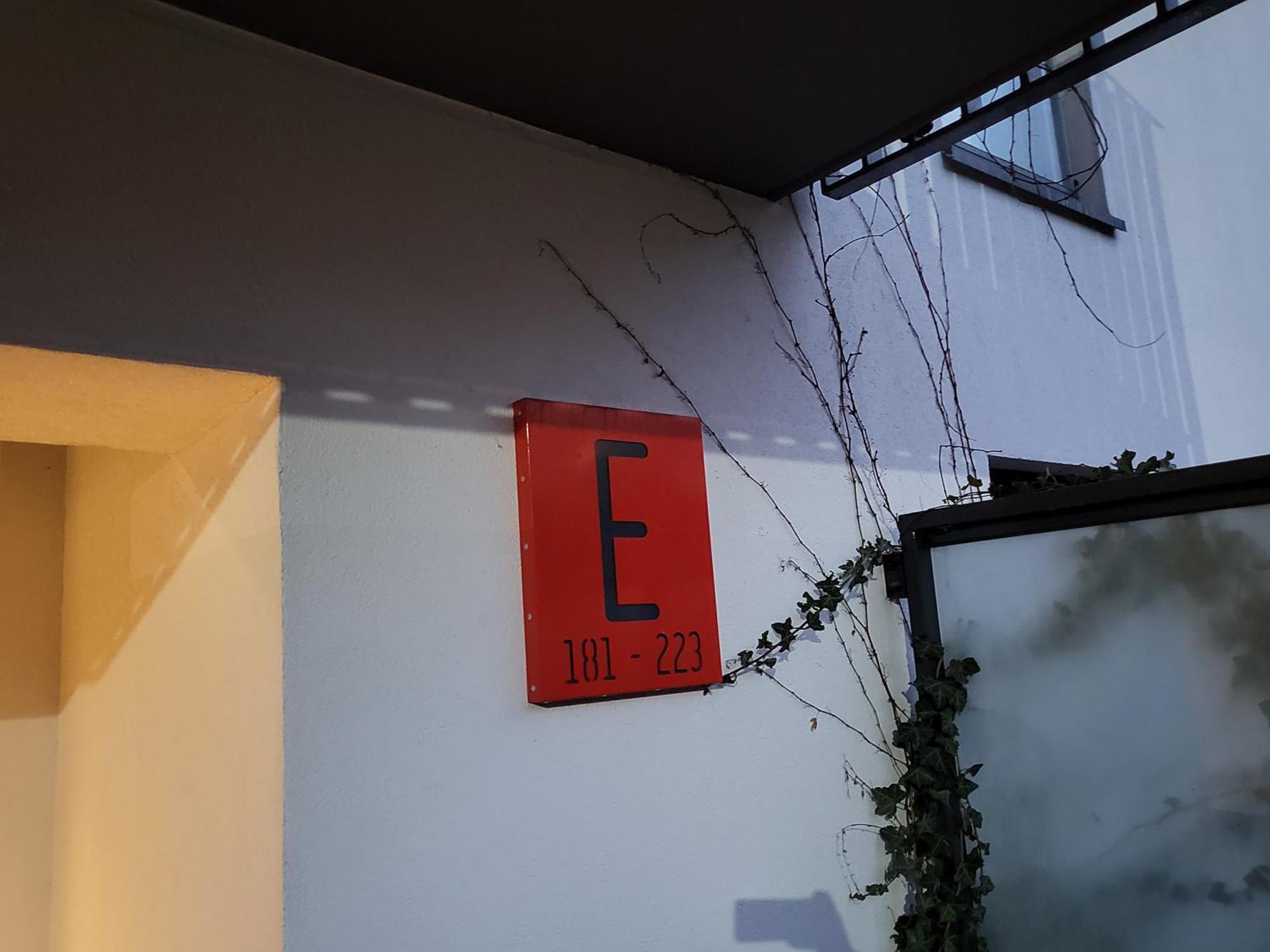 Bohema Na Szwedzkiej, Metro Apartment *