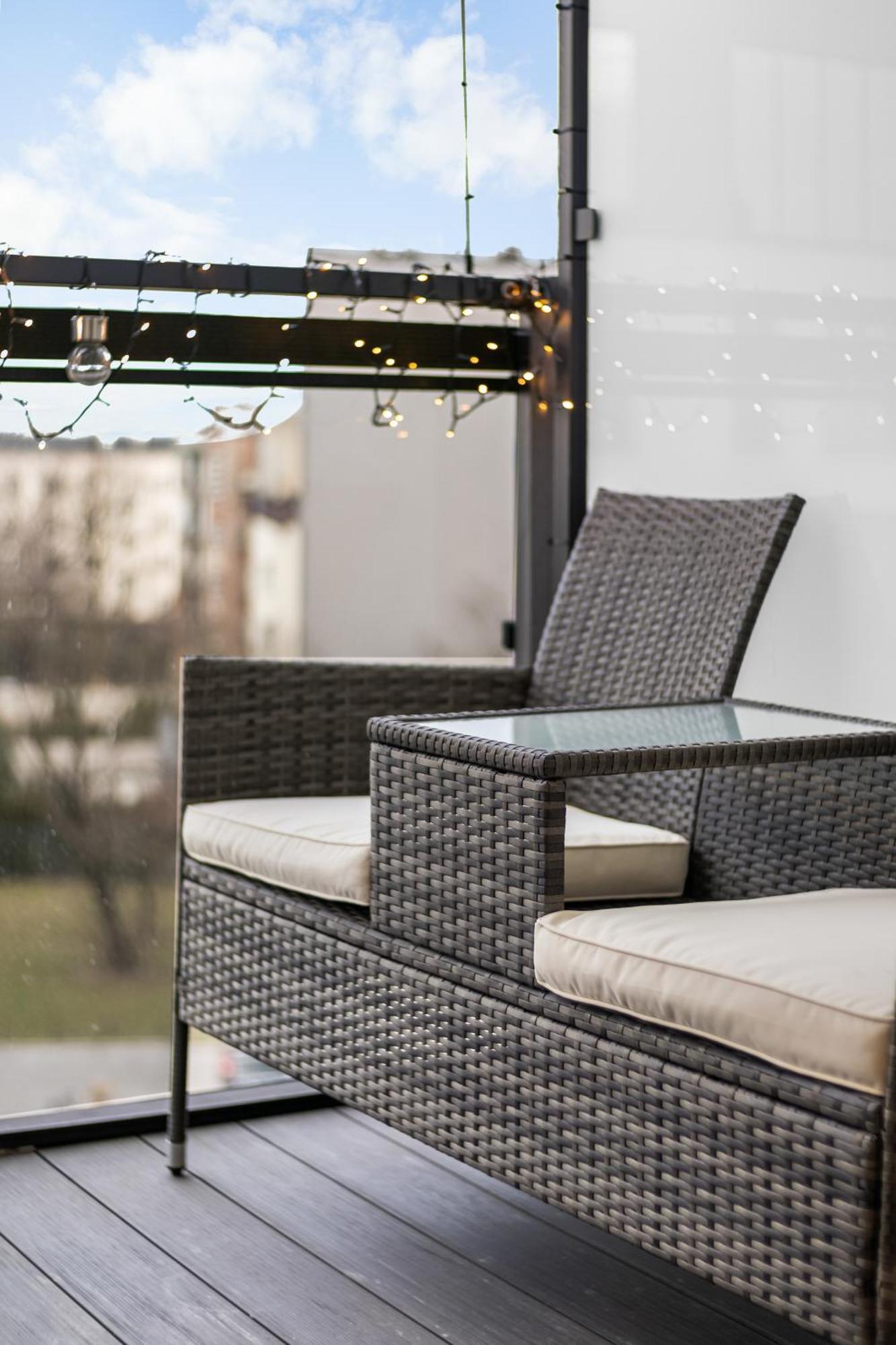 Nice To Host You Apartament Przy Stadionie Narodowym Apartment *