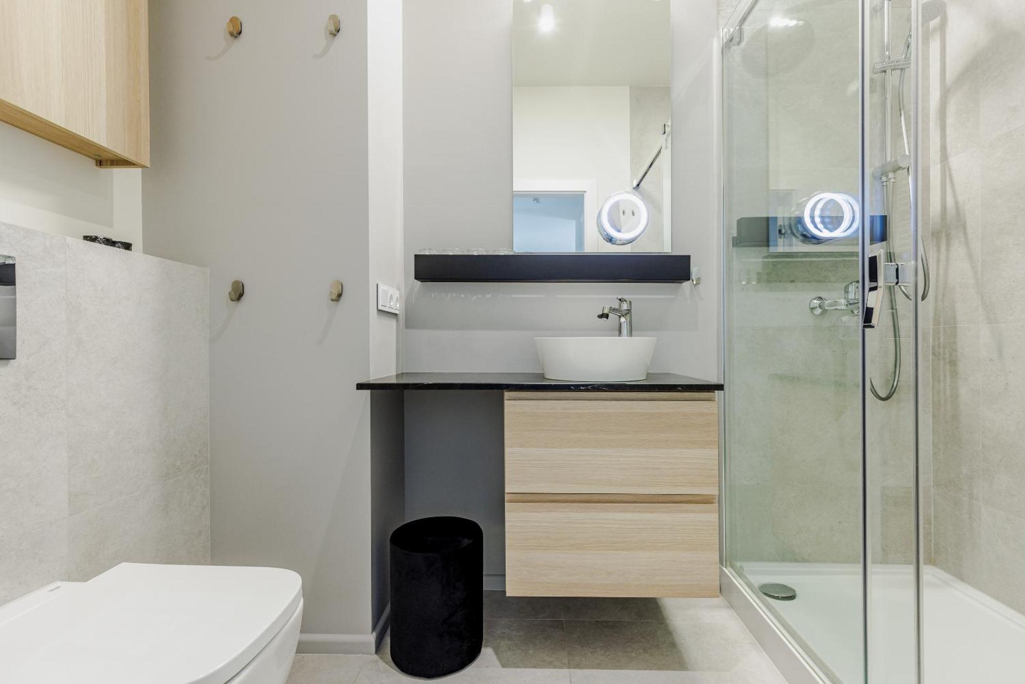 Relax&comfort New Waw 50 Sqm With Terrace, Garden, Free Parking And Ac *