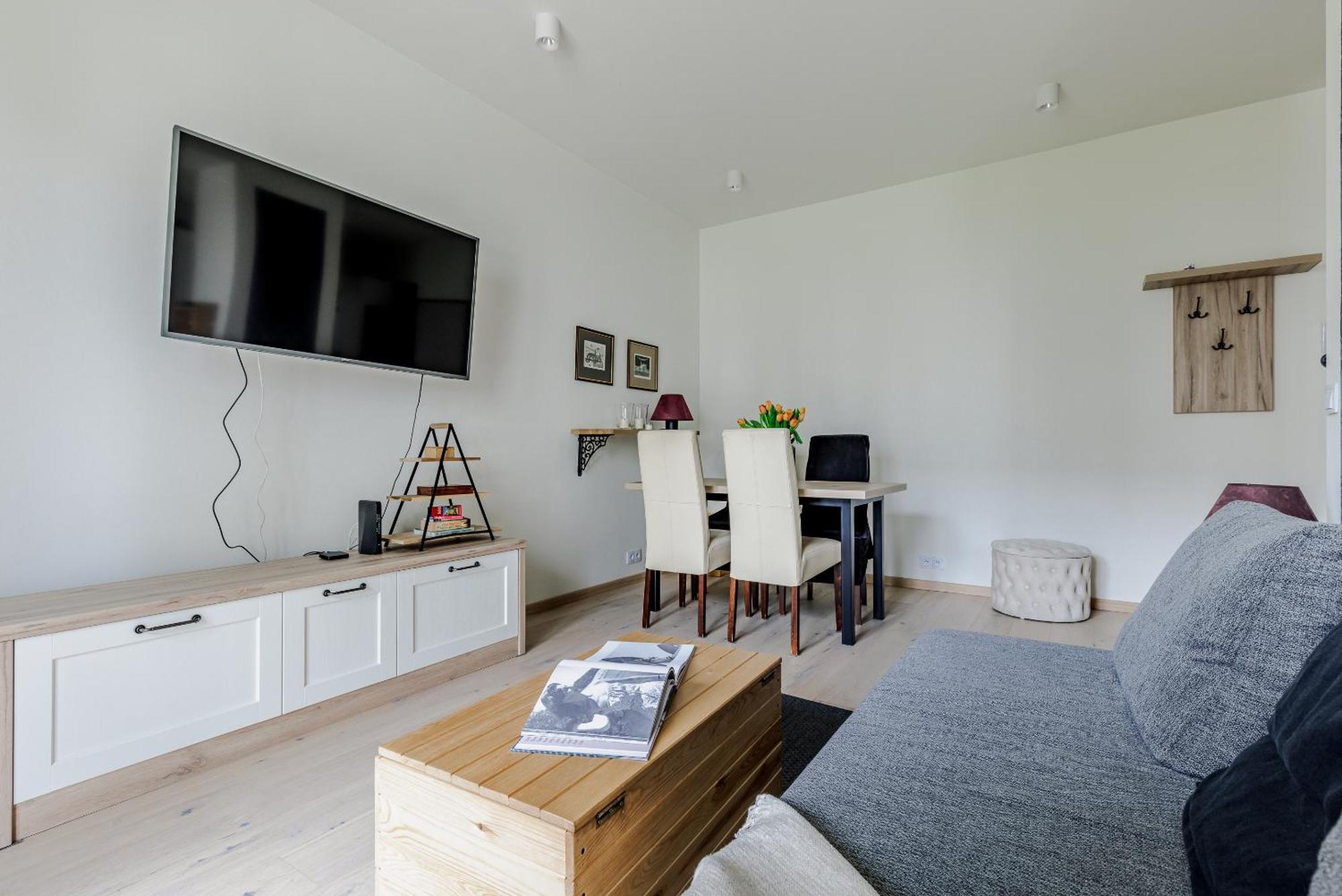 Relax&comfort New Waw 50 Sqm With Terrace, Garden, Free Parking And Ac Warschau