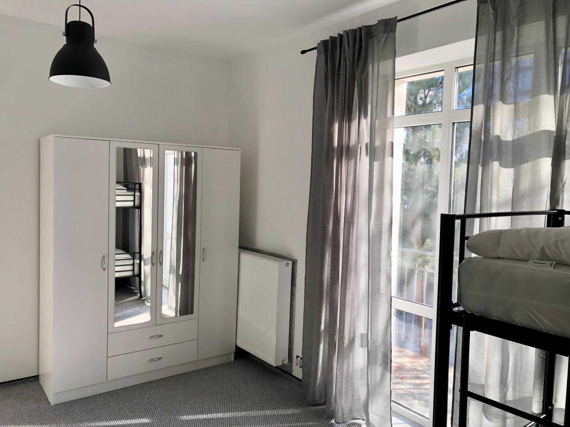 Apartment Student House Domaniewska Warschau