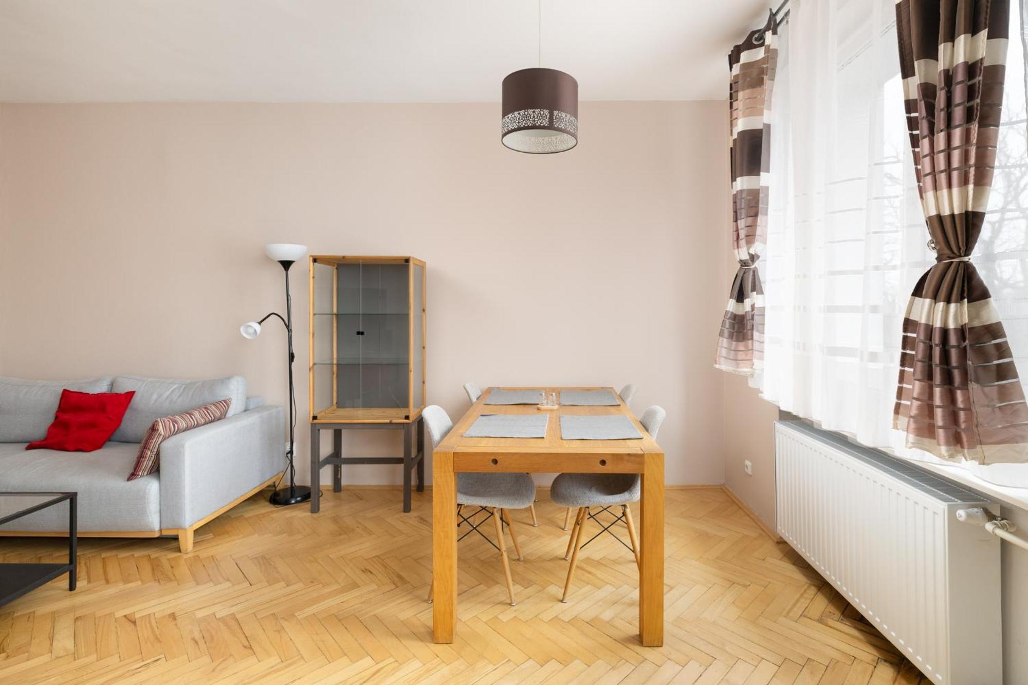 Business In Mokotow * Warszawa