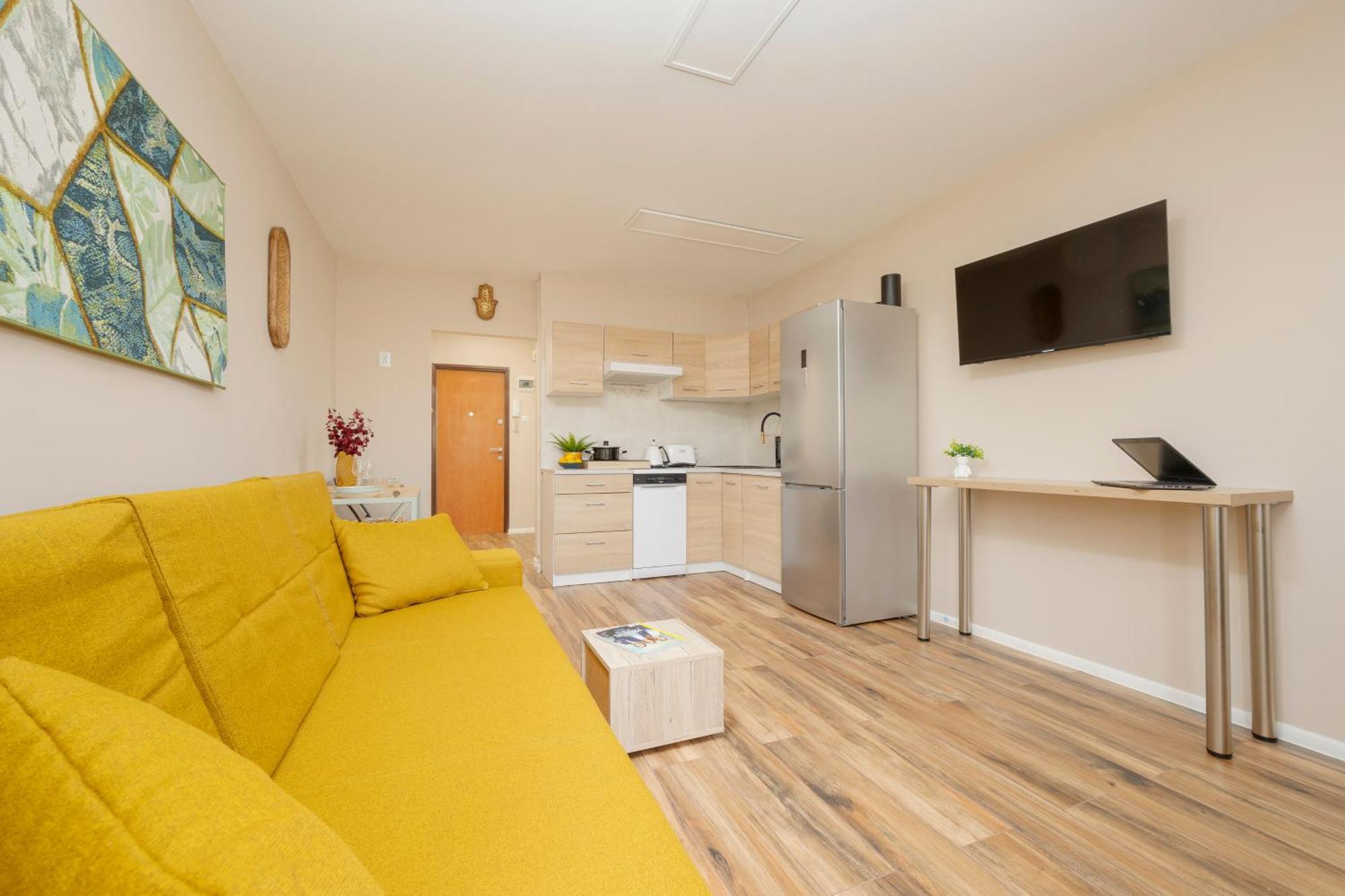 Apartment Modern Zoliborz By Renters Warschau