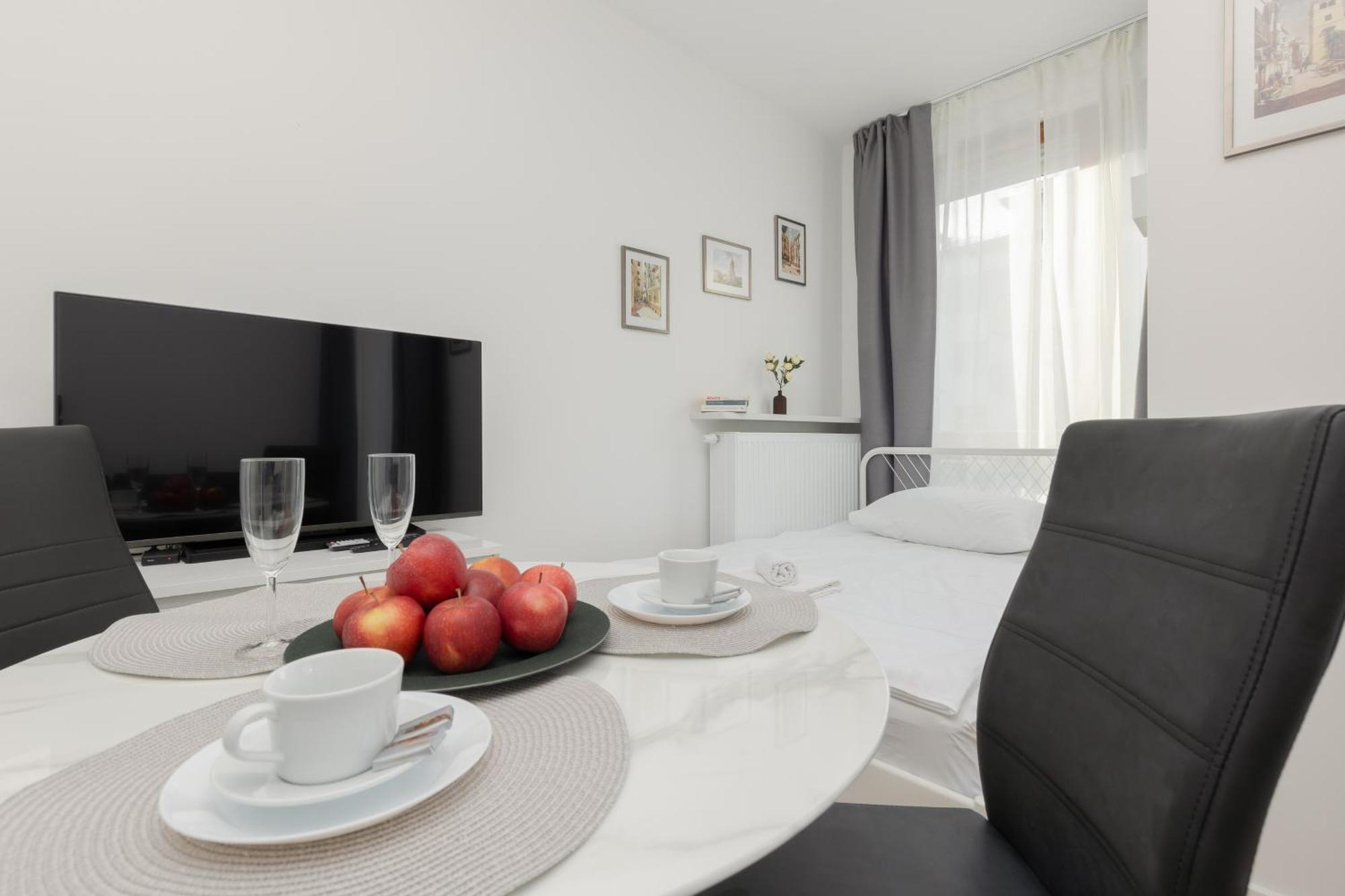 Sarmacka 23 - Close To Medicover And Paley * Warsaw