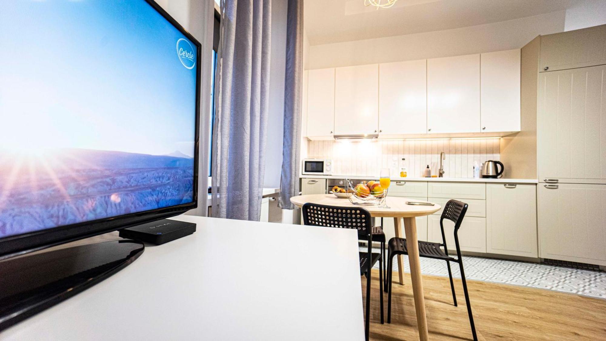 Spacious With 3 Meter Ceilings, Powisle, The Old Town Apartament *