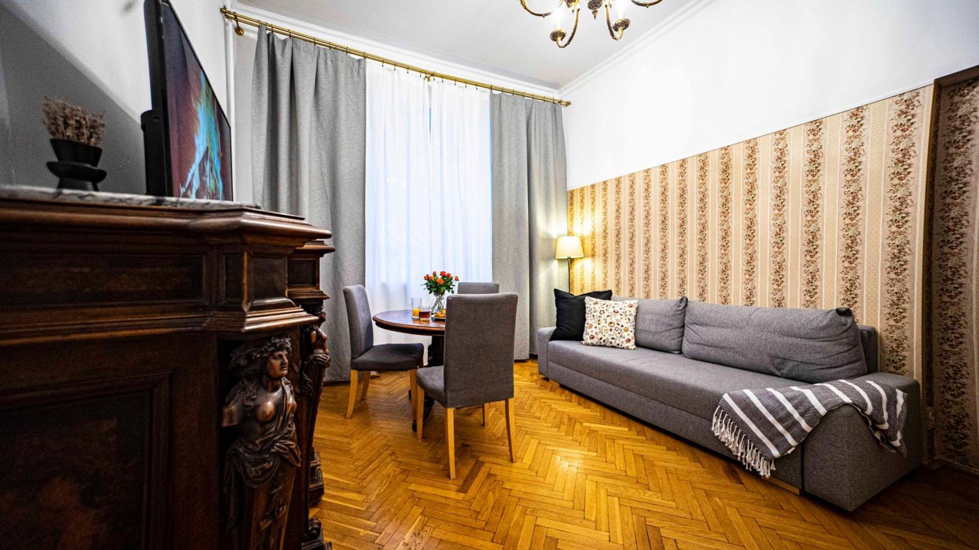 With Antique Furniture In The Old Town, Metro * Warsaw