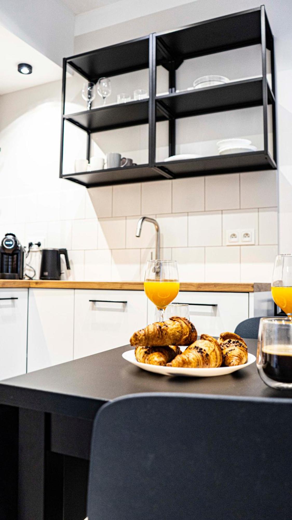 W Centrum Warszawy Apartment Warsaw