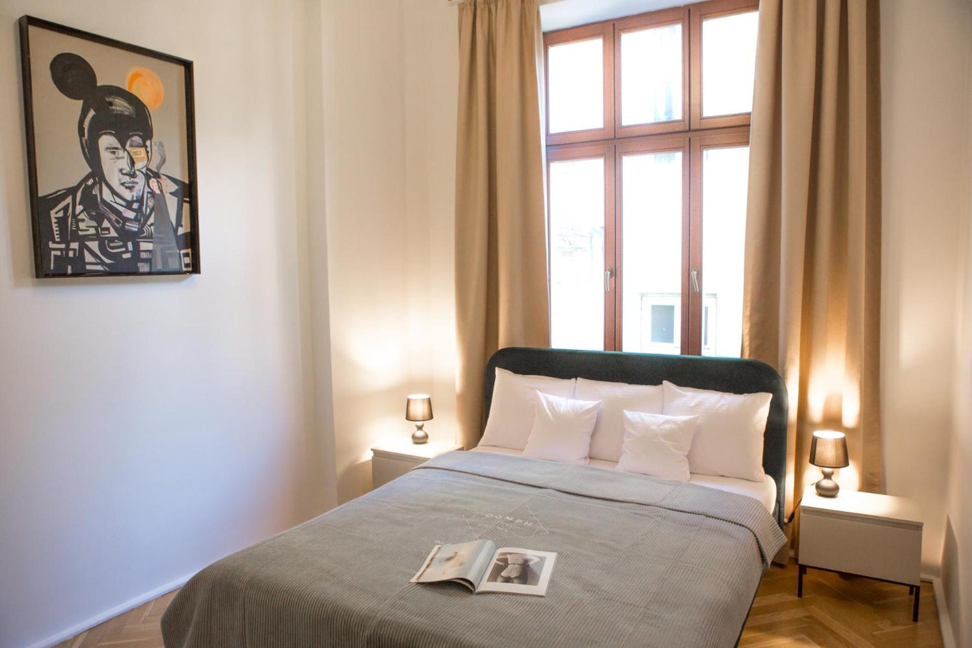 Oomph Vintage 2br Gem Steps From Politechnika *