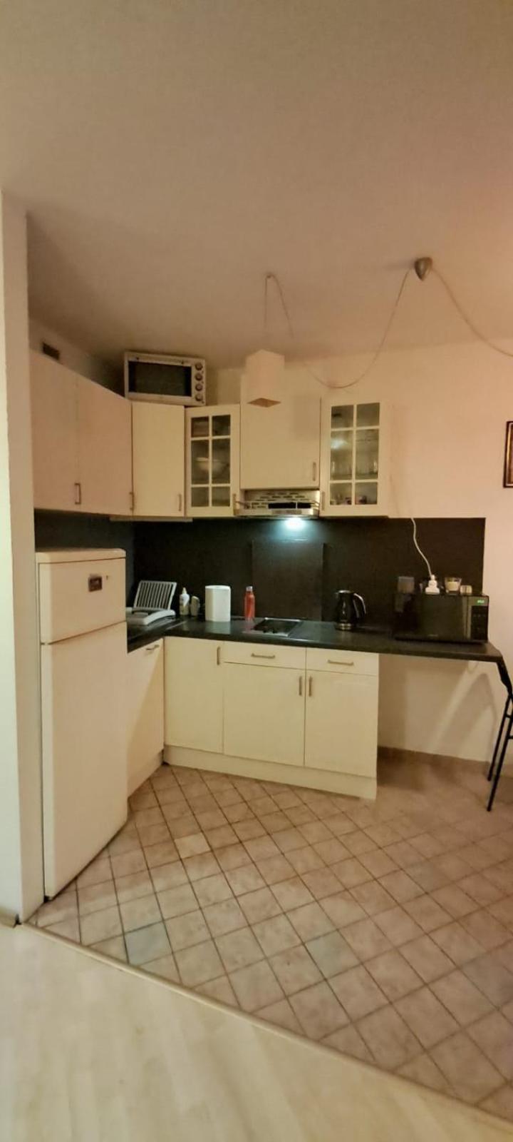 Studio / Kawalerka * Warszawa