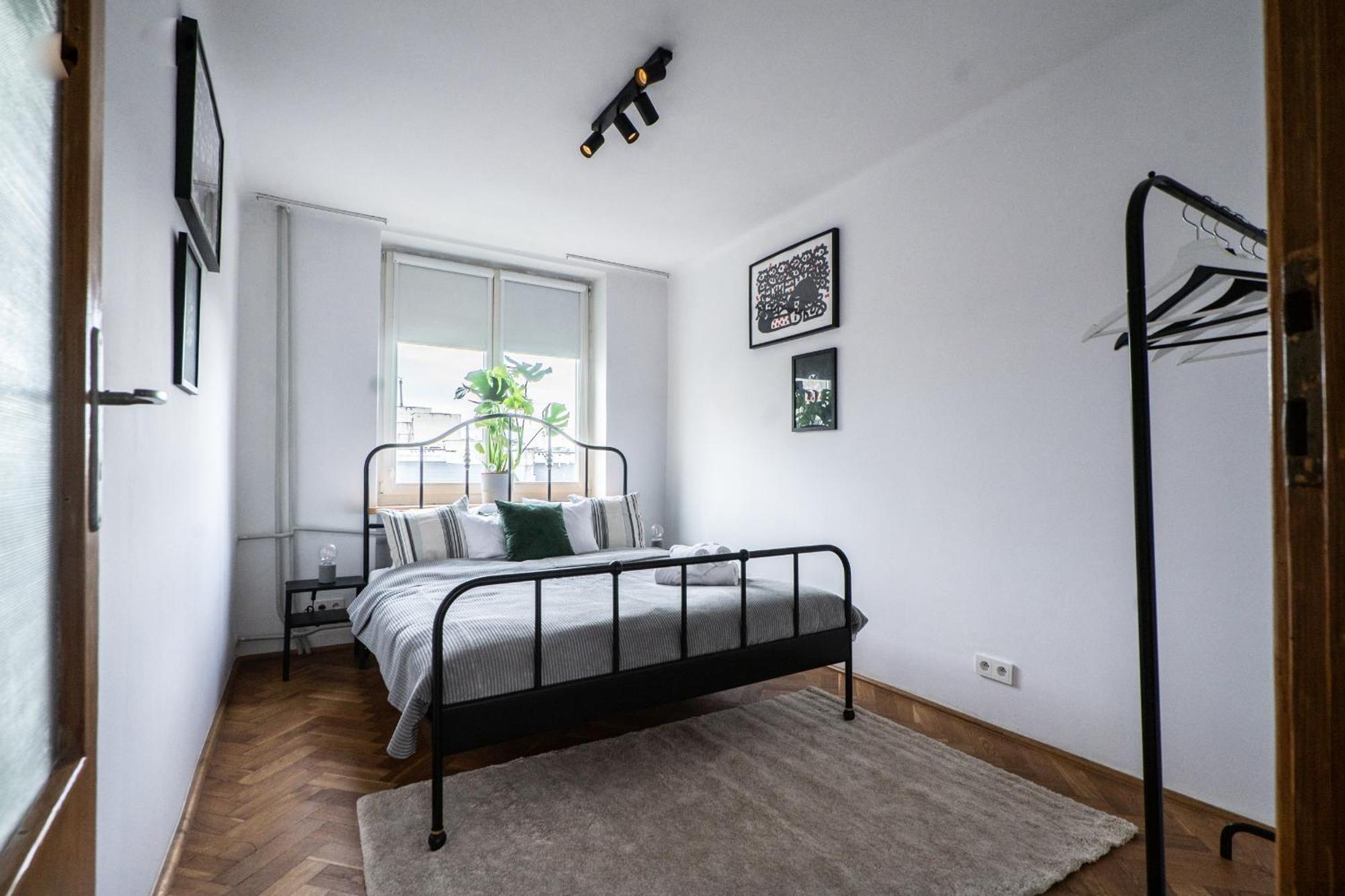 Oomph Urbanvibe Centrum Stylish 2br Hideaway *
