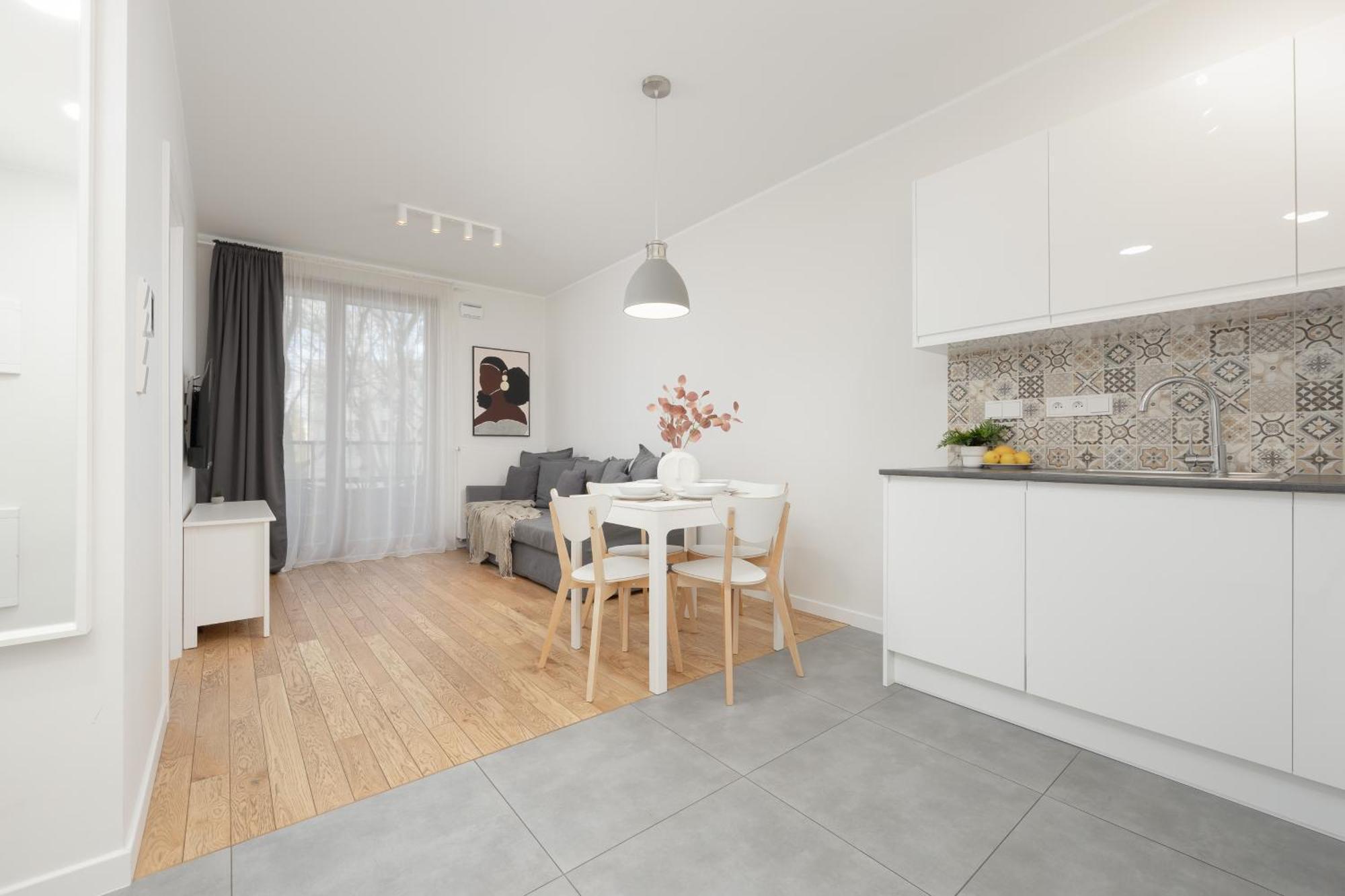 Srodmiescie Muranow With Parking By Renters Apartamento *