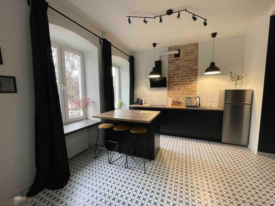 Loft In Historic Building Apartment