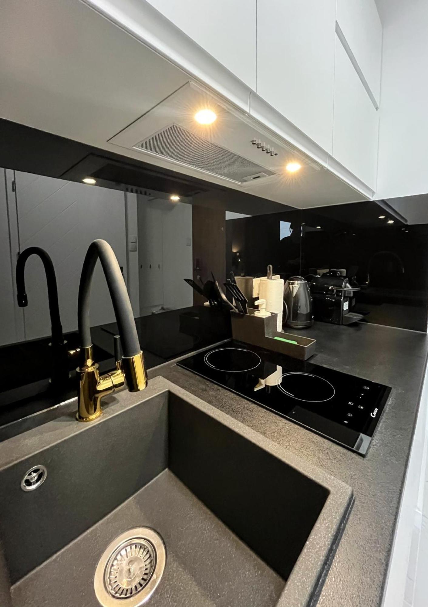 Concierge Tower Apartment Warsaw