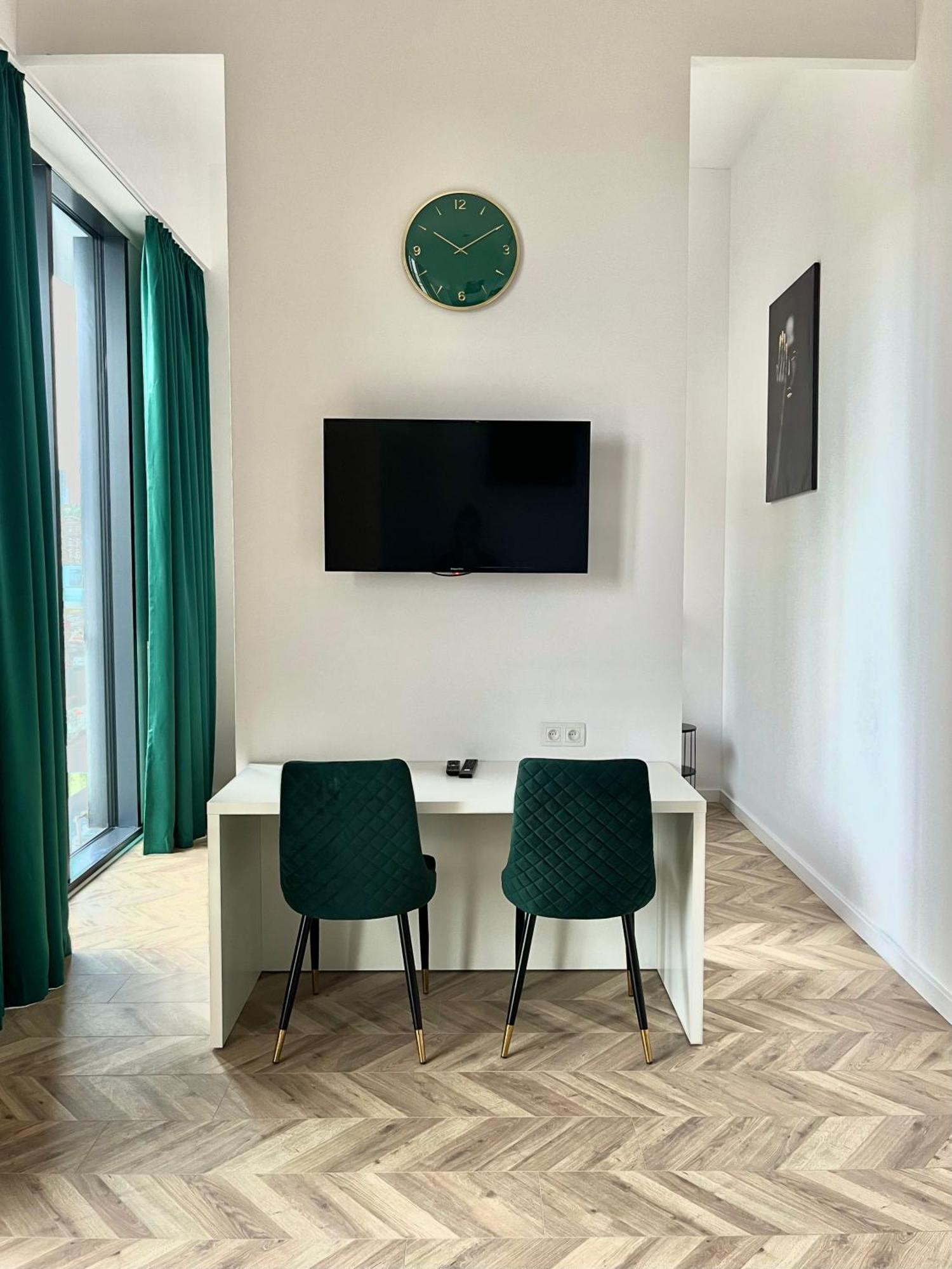 Apartment Concierge Tower