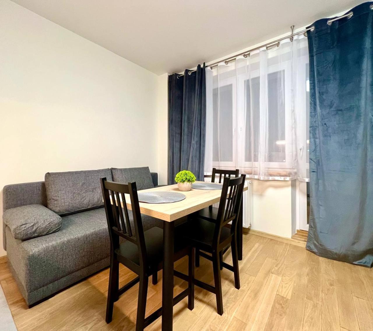 Apartment K22 Galeria Mokotow A *