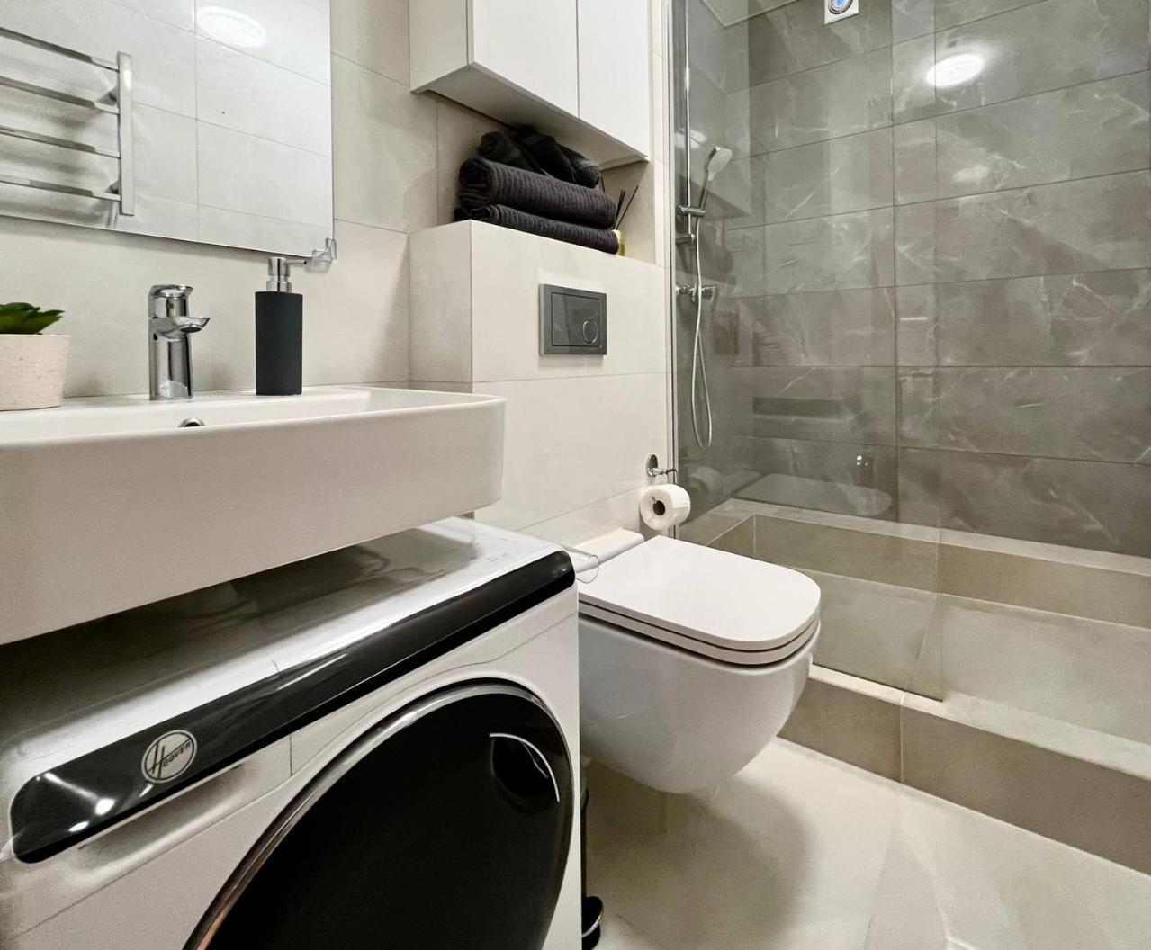 K22 Galeria Mokotow A Apartment Warsaw