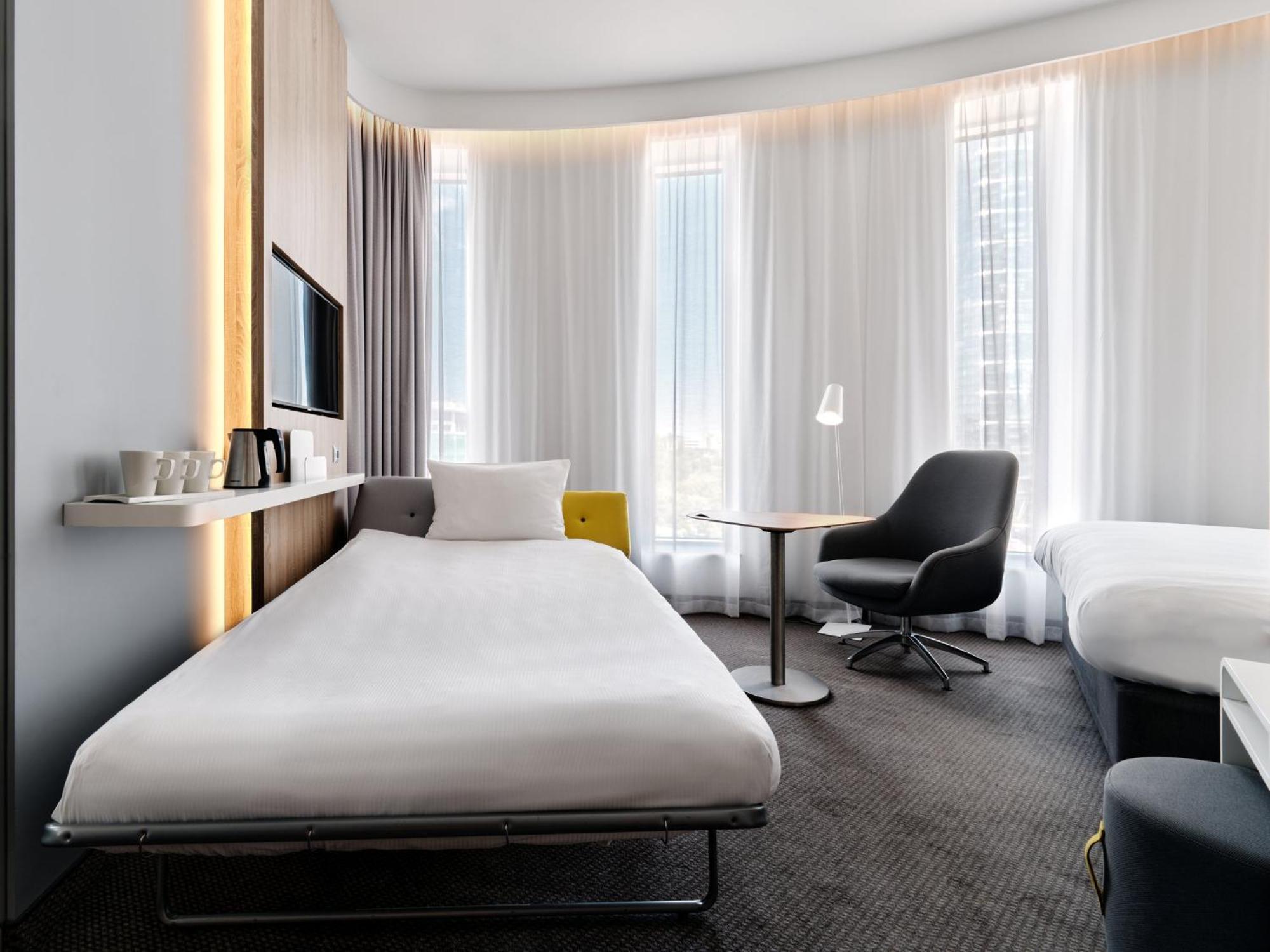 Hotel Express - - The Hub By Ihg
