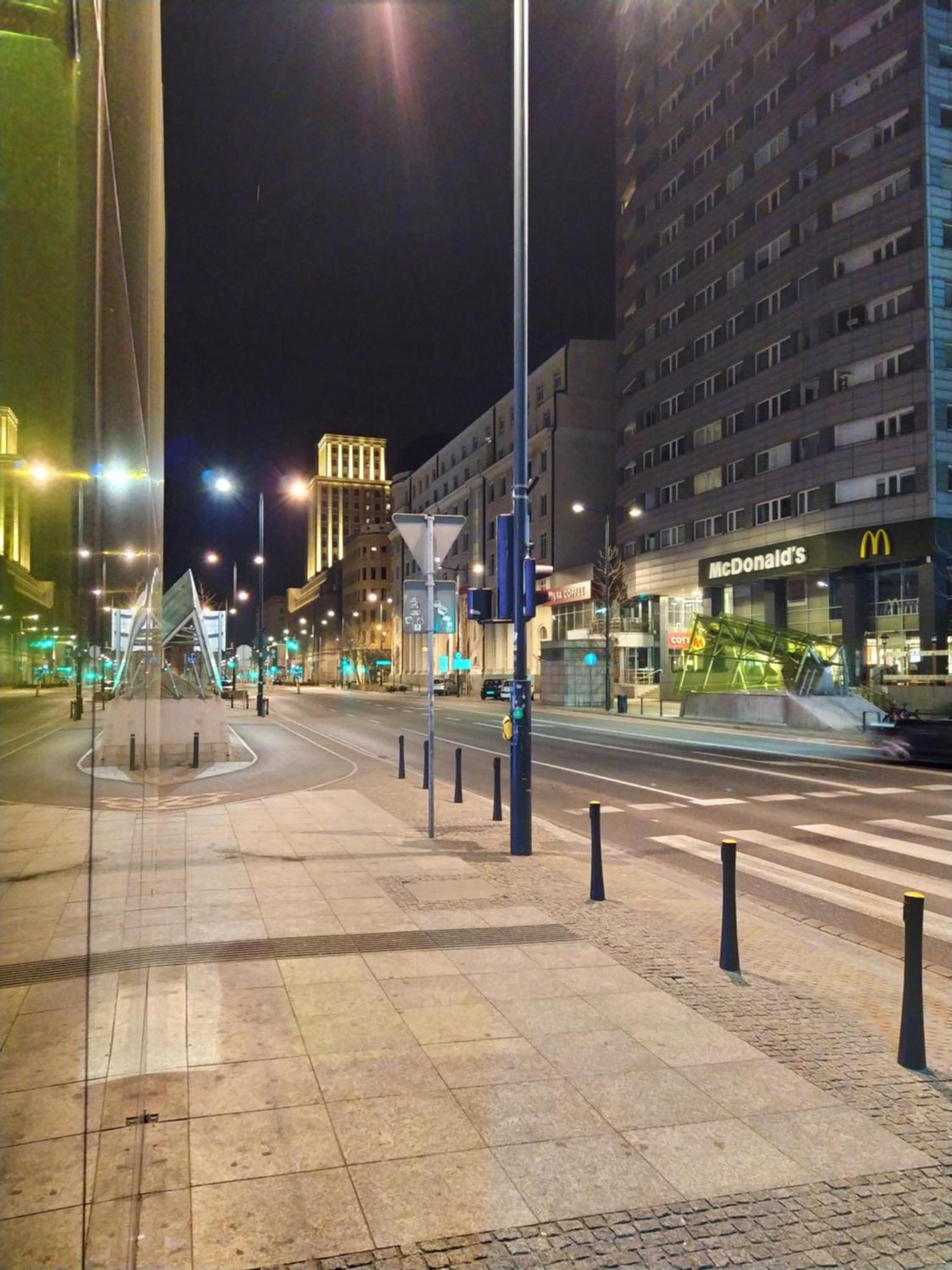 Feelharmony Jasna - Metro Swietokrzyska Căn hộ Warsaw